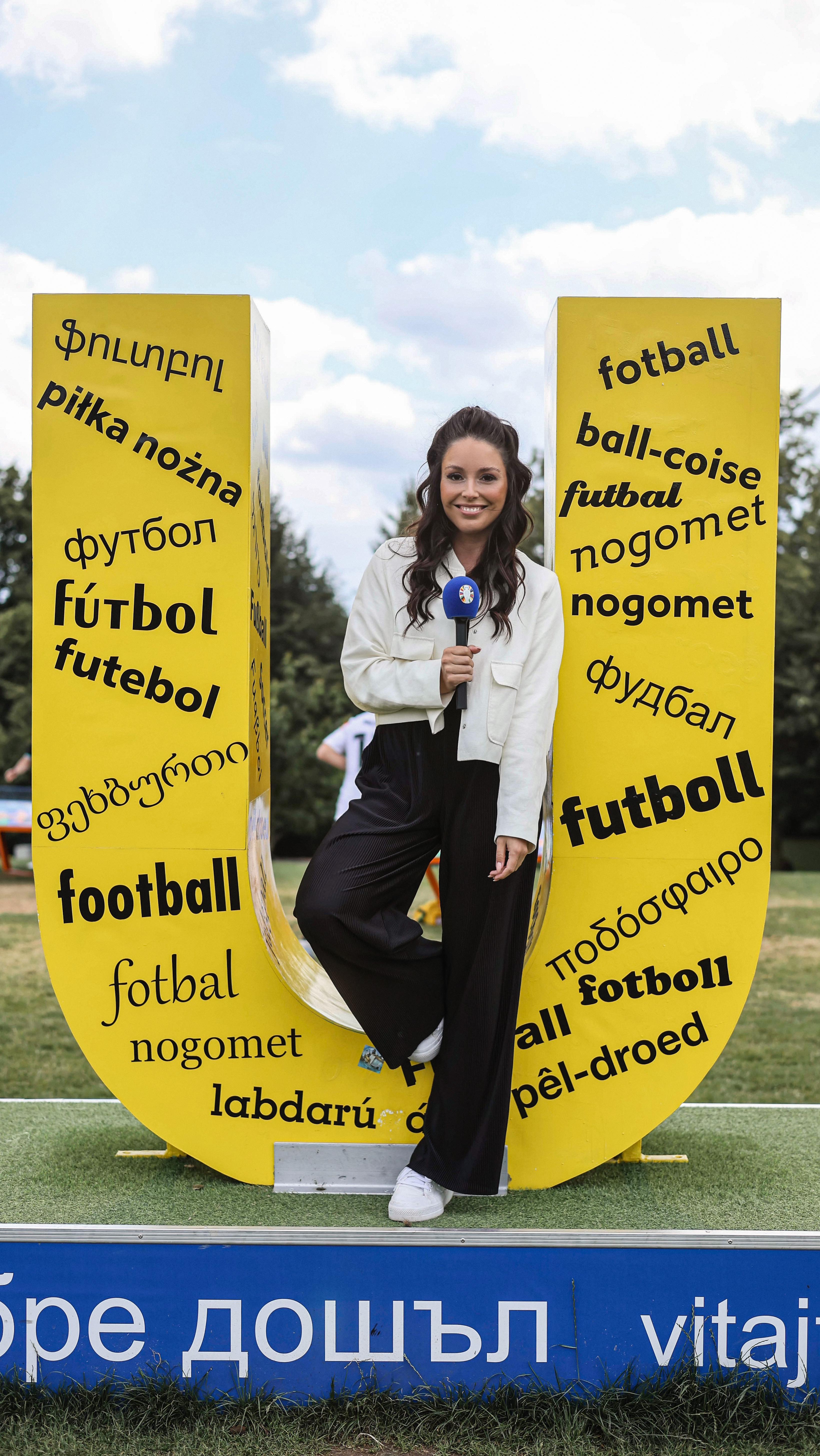 Curious about your 2026 highlights!
⚽️🏉🏀🎾🏑🤾 …
#sports #sportsbusiness #sportsmedia #sportevents #womeninsports
📸 title pic: @jasminwalterphoto