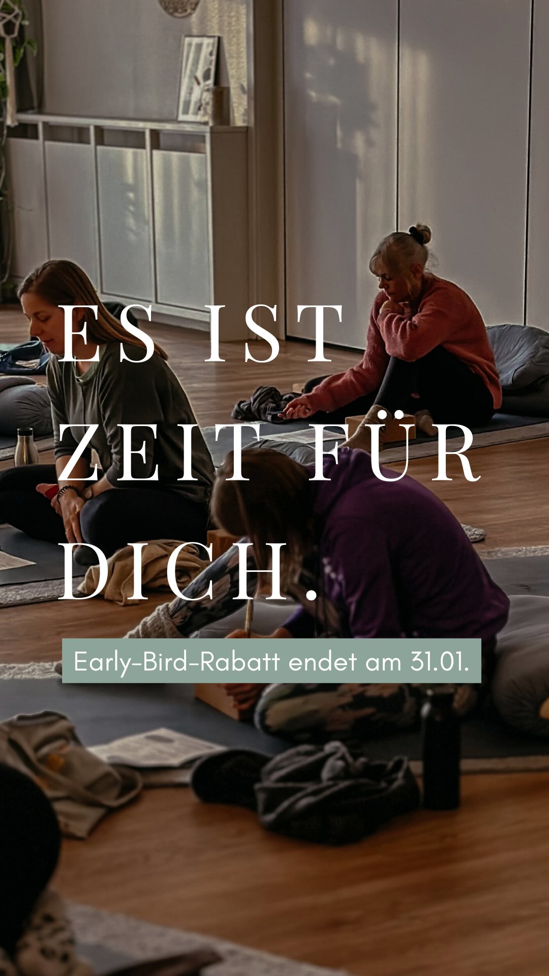 🫧 Stell dir vor… du bist umgeben von Natur, auf dem Land, weit weg vom Trubel, hörst nur die Vögel…
Du bist einfach nur da – ganz bei dir. Kein Alltag, kein To-Do, keine Erwartungen. Nur Ruhe, Natur und Zeit, die dein Herz wieder zum Leuchten bringen. 💖
Wenn du schon länger das Gefühl trägst: „Jetzt brauche ich auch mal eine richtige Pause“… dann ist das vielleicht dein Moment.
Der Early-Bird-Preis für meine Herbst-Retreats im @okelmanns endet am 31.01.2026. Noch ist Zeit, dir diesen besonderen Raum für dich selbst zu sichern. 🤍
🐢 24.-27.09. - Retreat „Slow Down“
🍂 29.10.-01.11 - Retreat „Let it go, let it flow“
Gönn dir ungestörte Zeit, Erholung und Momente, die dein Herz wieder leicht machen.
Mehr Infos findest du im Link in Bio.
Ich freu mich auf dich! Caro 🌿
•
•
•
#jederkannentspannen #okelmanns #retreatsdeutschland #yogaretreats