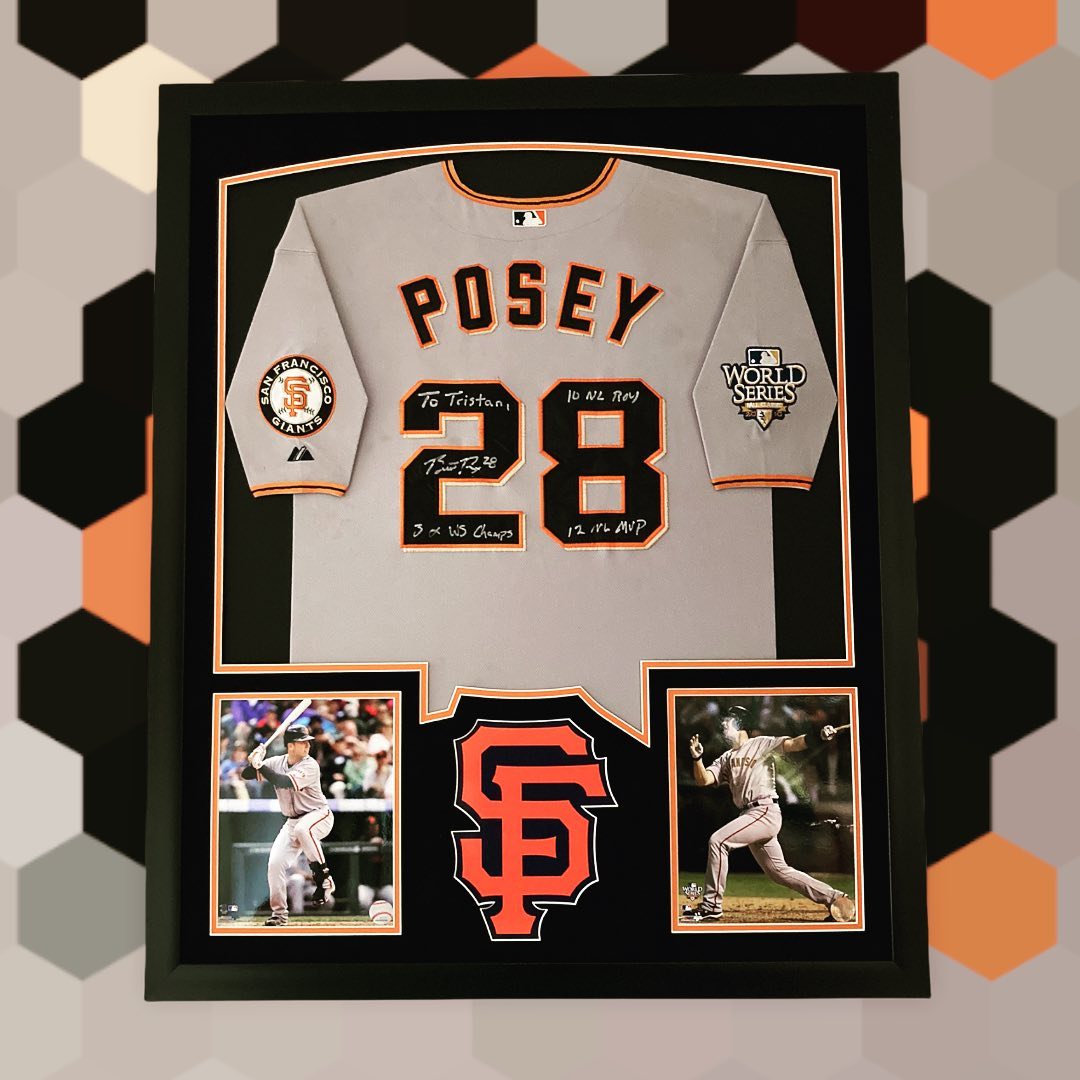 Even @dodgers fans may think this is cool 😂 Big thanks to @bannedauto & @busterposey for making this jersey happen!
•
•
#giants #sfgiants #busterposey #mlb #playoffs #framedjersey #sportsframing #jerseyframing #sanfrancisco