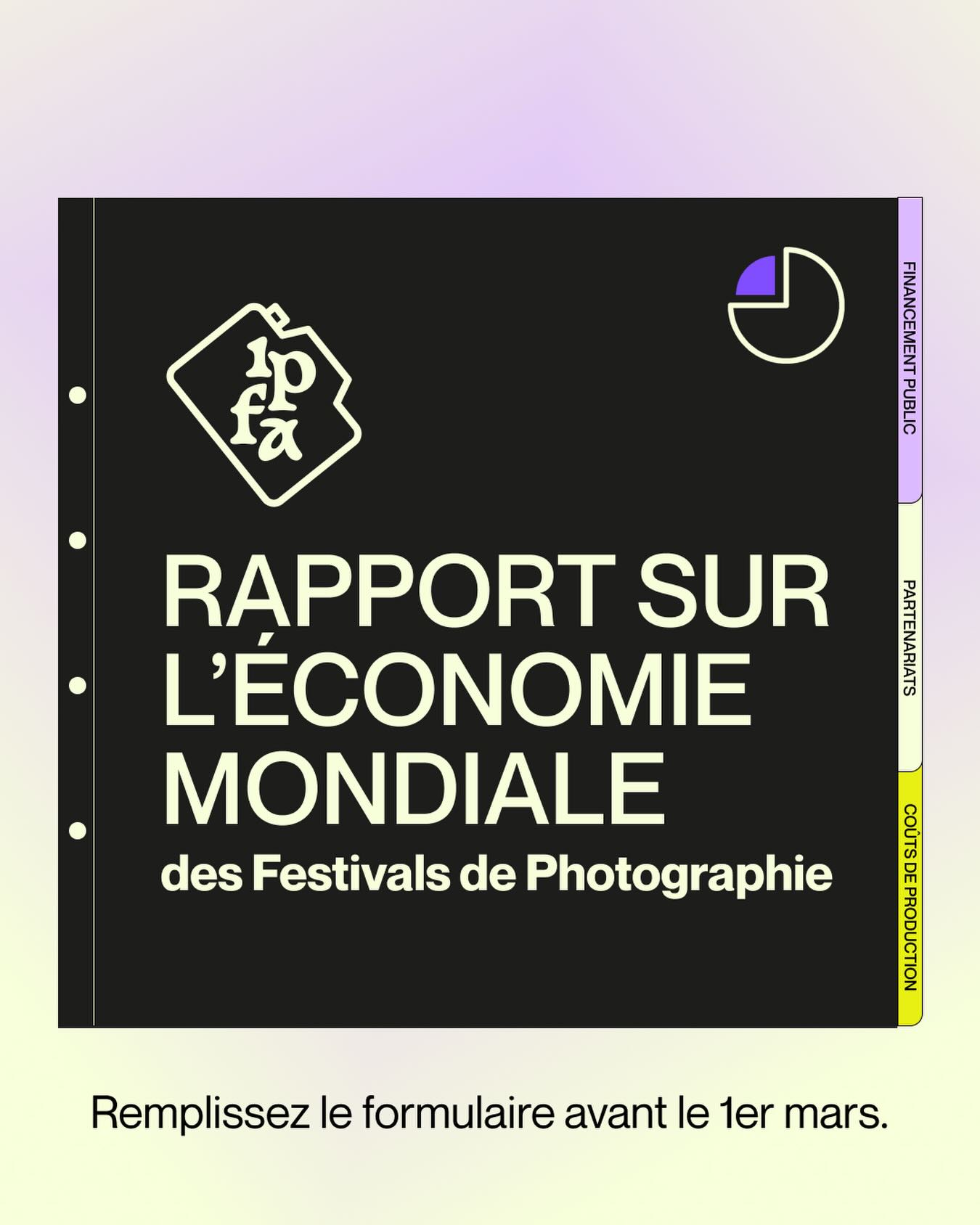 📖 Nous lançons la recherche pour notre 2ᵉ Rapport et nous avons besoin de votre aide
Cette année, nous nous plongeons dans 𝗹’É𝗰𝗼𝗻𝗼𝗺𝗶𝗲 𝗚𝗹𝗼𝗯𝗮𝗹𝗲 𝗱𝗲𝘀 𝗙𝗲𝘀𝘁𝗶𝘃𝗮𝗹𝘀 𝗱𝗲 𝗣𝗵𝗼𝘁𝗼𝗴𝗿𝗮𝗽𝗵𝗶𝗲 :
💰 financement
🤝 collaborations
🧾 budgets
🖼️ coûts de production et d’exposition
Votre festival peut nous aider à cartographier le paysage économique de l’écosystème mondial des festivals.
🔒 Toutes les données sont anonymes et confidentielles.
👉 Remplissez le formulaire avant le 1er mars
🔗 𝗟𝗶𝗲𝗻 𝗲𝗻 𝗯𝗶𝗼 𝗼𝘂 𝗱𝗲𝗺𝗮𝗻𝗱𝗲𝘇-𝗹𝗲 𝗱𝗮𝗻𝘀 𝗹𝗲𝘀 𝗰𝗼𝗺𝗺𝗲𝗻𝘁𝗮𝗶𝗿𝗲𝘀 !
Les festivals de photographie reposent aussi sur des chiffres.
Et pour les comprendre, nous avons besoin de vous ♥️💯