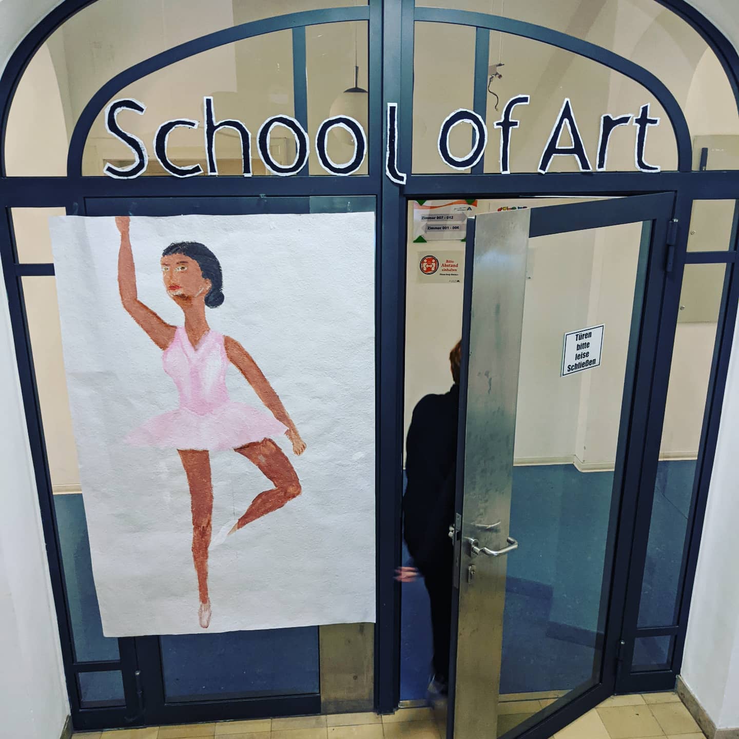 Eine besondere Zeit erleben, Stärken entwickeln und Unterstützung für deine Ziele bekommen?
Für die Sommerakademie München sind noch Plätze frei!
#berufsorientierung #motivation
#phasebe #bewerbung #motivierenstärkenorientieren #schulabschluss #ausbildung #bewerbung #musical #ziele #stärken #chancen #sommerferien #spaß #tollesteam