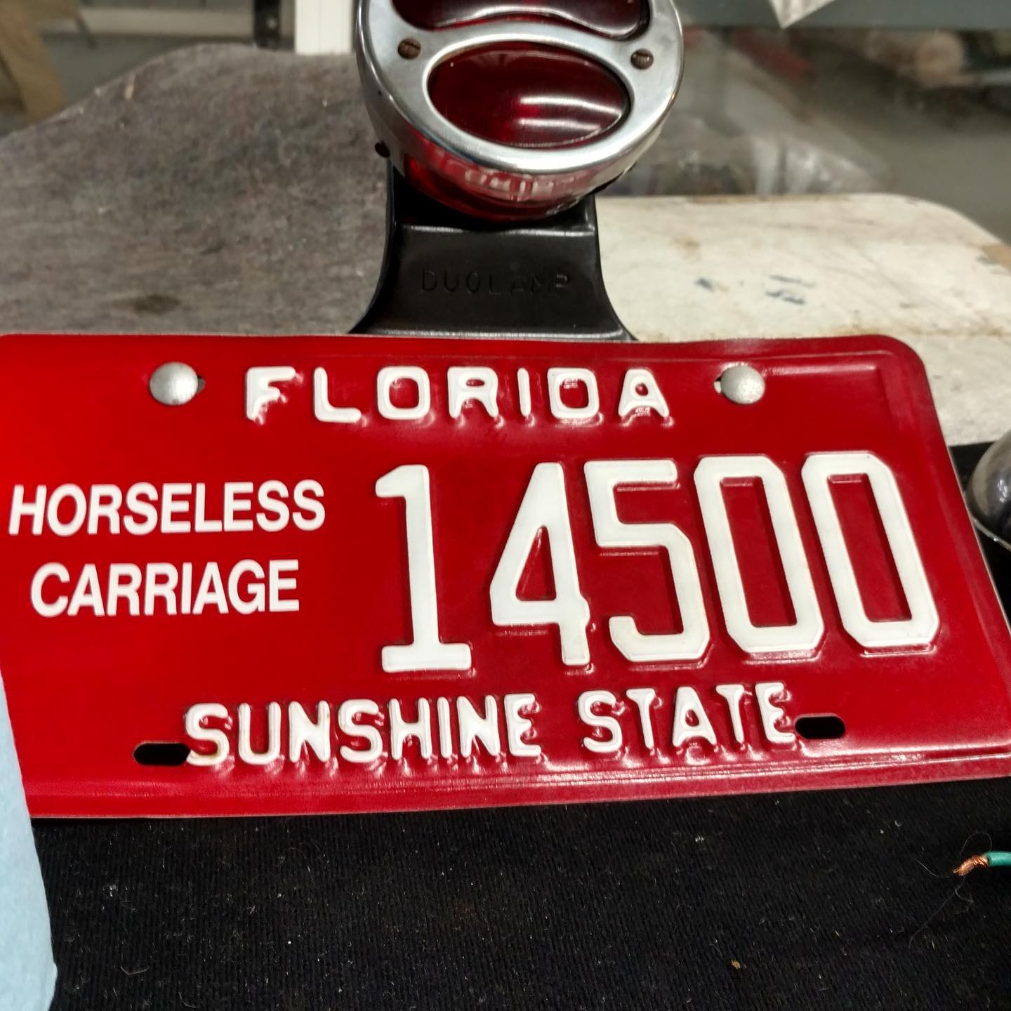 A true antique #porsche #carsofinstagram #carswithoutlimits #carspotting #GKRestorations #carlifestyle #porsche356 #356 #porschelife #car #instacar #racecar #classiccar #RemadebyHand #porsche911 #porsche912