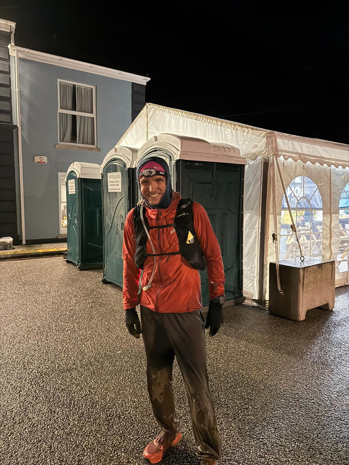 🏅 Medal Monday 🏅
Well done to our chairman @liddstpc for an epic effort at the The Arc UTMB 50 mile ultra this weekend in Cornwall🔥
Absolutely crazy scenes!! 🤯
We also had a few members down at Lliswerry 8 so well done to all who raced on the weekend 💪🏽 👏🏼
💛💙🖤
#cardifftriathletes #UTMB #lliswerry8 #triathlon #wintertraining