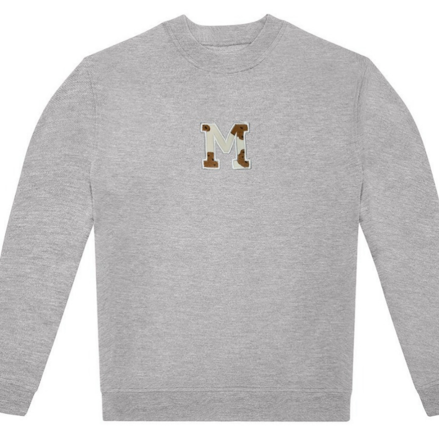 ✨ NIEUW IDEE ✨
Ik heb een nieuw concept bedacht voor Fleurig & Fijn 🤍
Een trui met een letter gemaakt van een kledingstuk van je kleine
of van een dierbare.
✨ Jij bepaalt zelf welke letter het wordt
✨ Elk stuk stof heeft een eigen verhaal
Dit is nu nog een ontwerp, maar als jullie dit mooi vinden
ga ik het verder uitwerken op een echte trui 🧵
Wat vinden jullie? 💭
Laat het weten in de reacties of via mijn story