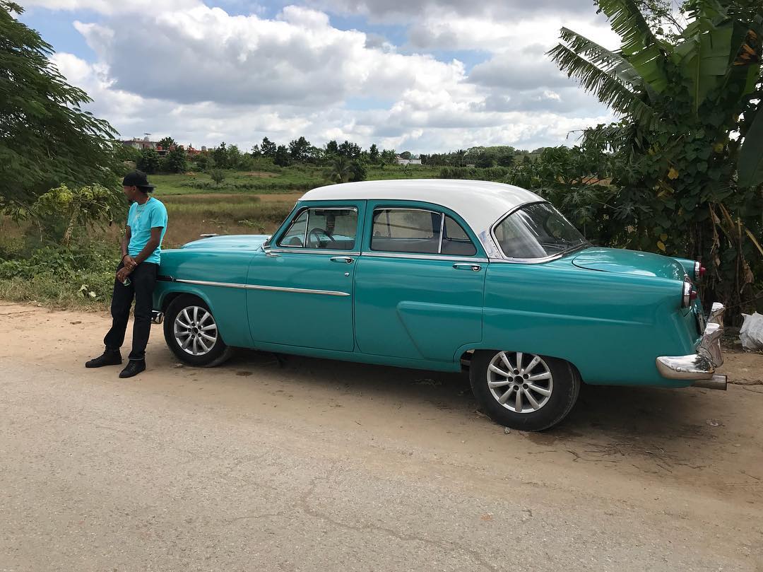 IM OLD SCHOOL 😎😎😎#tb#cuba#countryboi