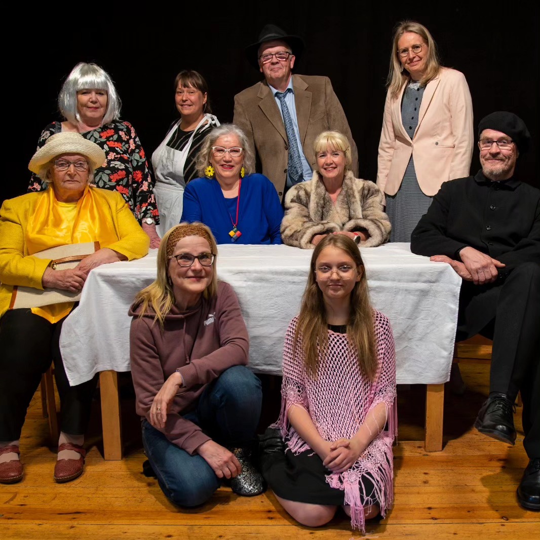 Kiitos❤
Teatterikuumeen ja Askolan teatterin yhteistyöllä ja rakkaudella tehty kesäteatteri Pastori Liimataisen maalliset murheet on nyt saatu päätökseen.
Kiitokset kaikille tässä projektissa mukana olleille ja iso kiitos katsojille❤
Nyt vetäydymme ansaitulle kesälomalle🤩
#theatre #kesäteatterikansa #kesäteatteri #porvoo #photography #art #teatteri #teatterikuume #actor #actress #art #humor #happy #party #kesäloma #kesä #summer #show #love #thankyou
