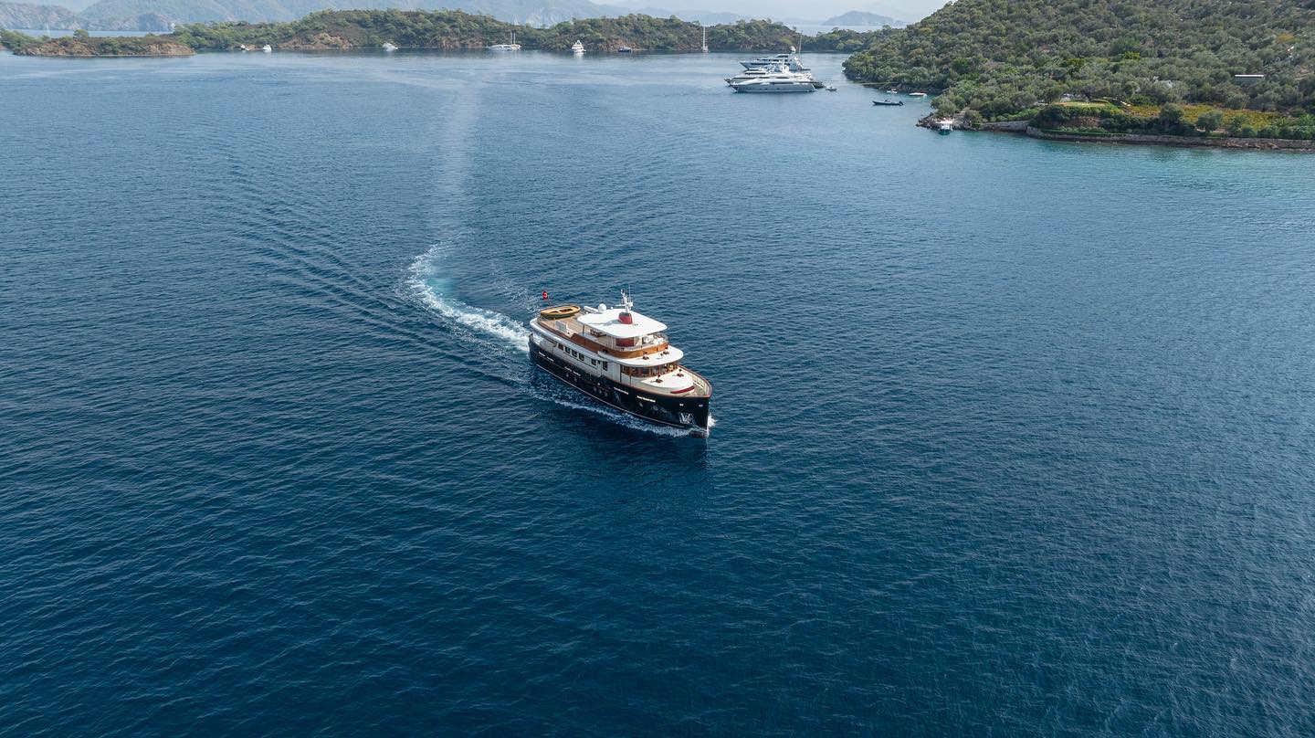 Details from above #magnolia #magnoliayachts #woodencraft #woodentoys #details