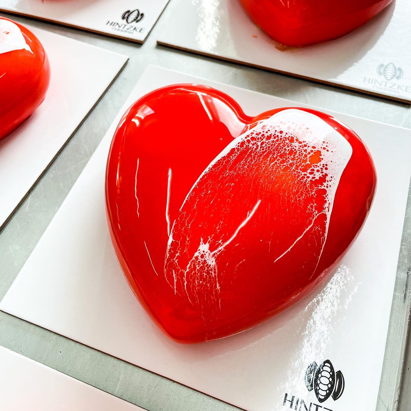 ❗️Walentynkowy weekend ♥️
Od dzisiaj do poniedziałku w naszych cukierniach znajdziesz produkty dla zakochanych 🥰😍
Zrób słodki prezent swojej walentynce ♥️
#love #milosc #walentynki #valentines #miłość #zakochani #zakochanie #lovers #reda #puck #jastarnia #wladyslawowo