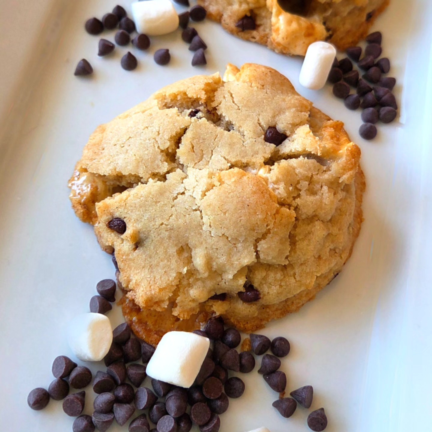 We're about half way through the summer. Mixed feelings, I know. Hope everyone is taking the time to relax, create some laughter and try something new, all while making beautiful memories!!
Need a little hand with one of those? We're open Wednesday-Saturday 10am-3pm for frozen goodies, fresh sandwiches, smoothies and freshly baked goods if you pre-order!
Come on in!!
Place your pre-order in person
425 Mara Rd. Beaverton
On our website
www.whatthegf.ca
Or email
whatthegfinc@gmail.com
#glutenfree #vegan #smoothies #whatthegf #glutenfreesummer