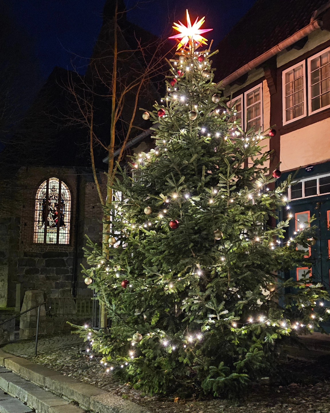 Frohe Weihnachten wünscht das Team vom Haus im Felde🎅🌟
The Haus im Felde team wishes you a very merry christmas 🌟🎅
#hausimfelde
#ferienwohnungen
#sonneninselfehmarn
#Urlaubammeer
#Fehmarn
#Albertsdorf
#Weihnachten
#christmas
#Holidayappartements
#holidayattheocean