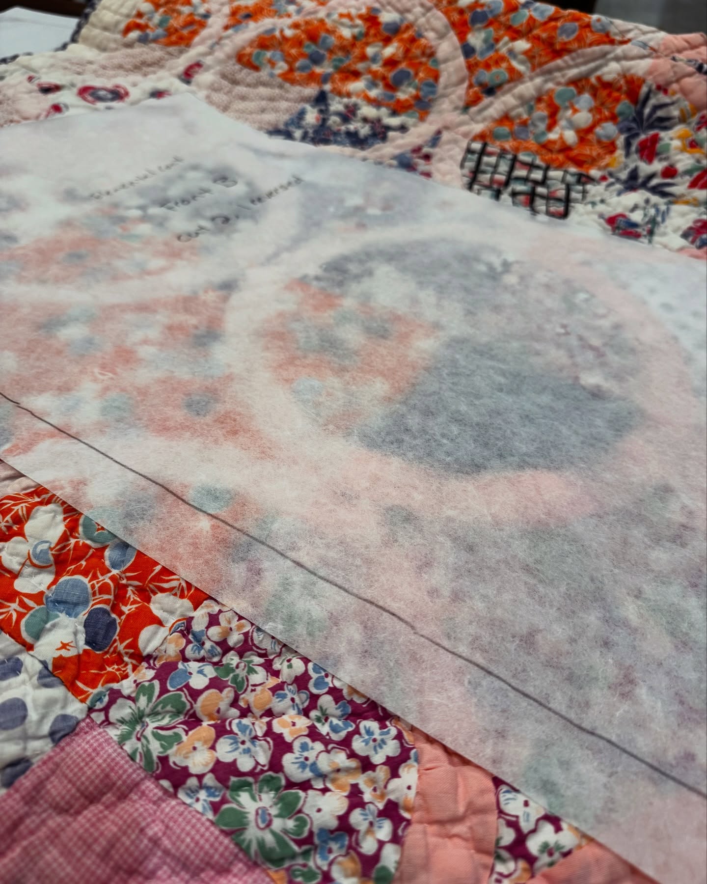 Today I’m using Swedish Tracing Paper to prep my #elementalcoat for a quilted coat class this week with @crinkledreams 🧵