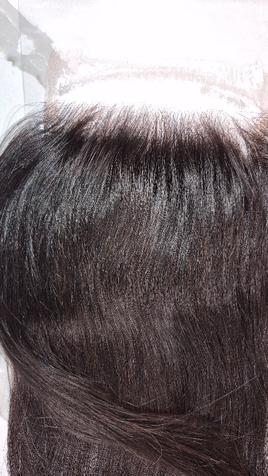 This wig has been used consistently for two years so I'm not surprised to see this.
A balding spot is a very clear sign to changed your closure.
Excessive shedding of hair is another indicator. Why all wigs may shedding reasonably, this extreme shedding you'll notice maybe coming from your closure area. As the strands of hair sometimes have knots on them. That's how you know it's from the closure. Meaning it's time to get a new closure for that wig.
Pay attention to your wigs for these signs. If you notice any, we offer this service.
Your unit does not have to a Willie Wig. We can match any hair texture with a closure.
#wigservices #wigmaintenanceservices #closurewigs #gluelesswigs #lacewigs