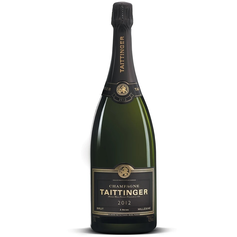 🍾🥂Our price now 39,99£, was 54,99£. ✅Add to your Wishlist. ✔️Add to your cellar Chardonnay is sourced primarily from the Grands Crus of the Côte des Blancs, and Pinot Noir primarily from those of the Montagne de Reims. Fabulously toasty and nutty on the nose, fruitiness and lovely weight and texture, the finish long with more of those toasty notes to beguile. #millesimo #vintage#taittinger