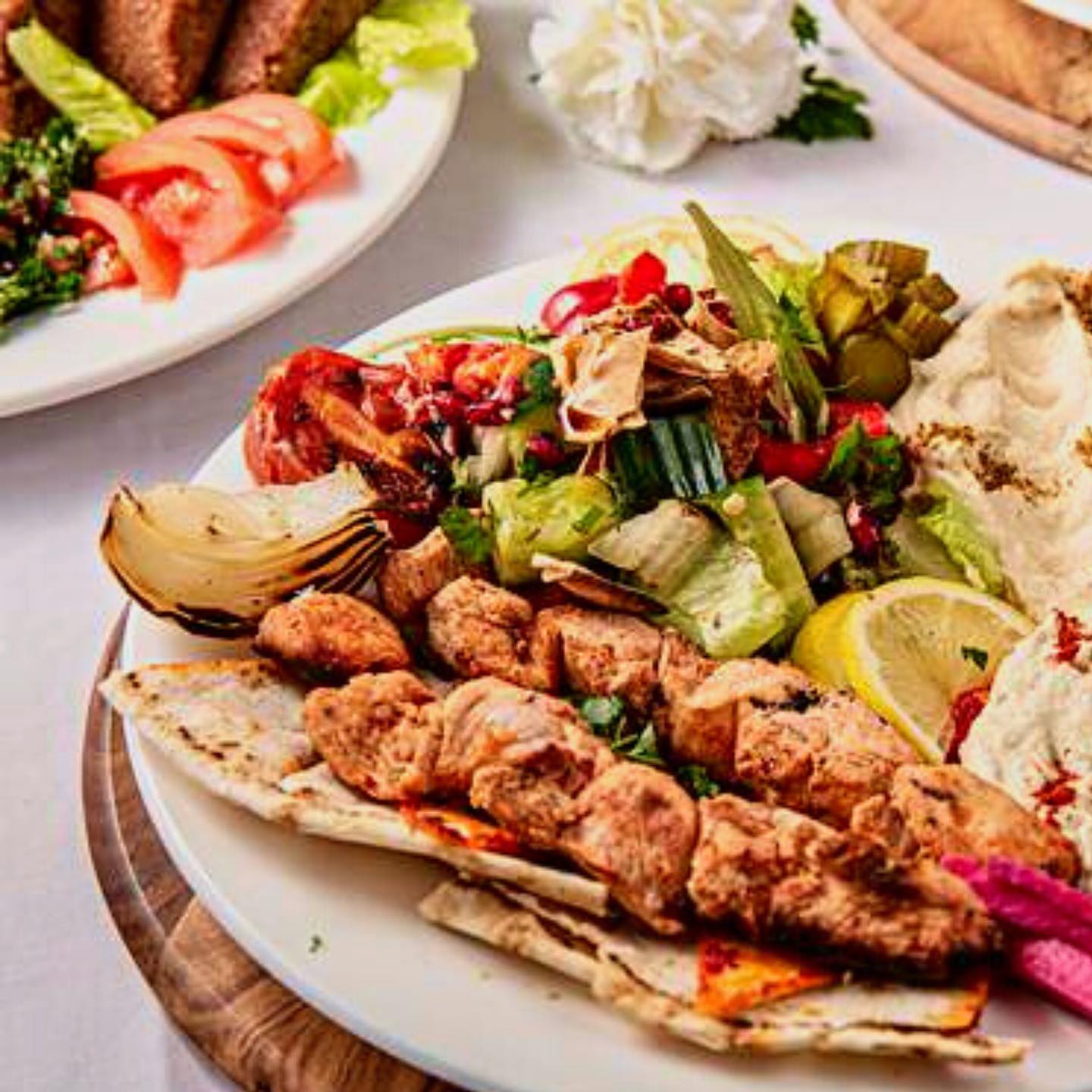 Nothing tastier than our grilled skewer dishes 😋
.
#shamiat #restaurant #chicken #food #melbourne #grilled #shishkebab #shishtaouk #northcote #syrianfood #mediterranean #ShamiatEats