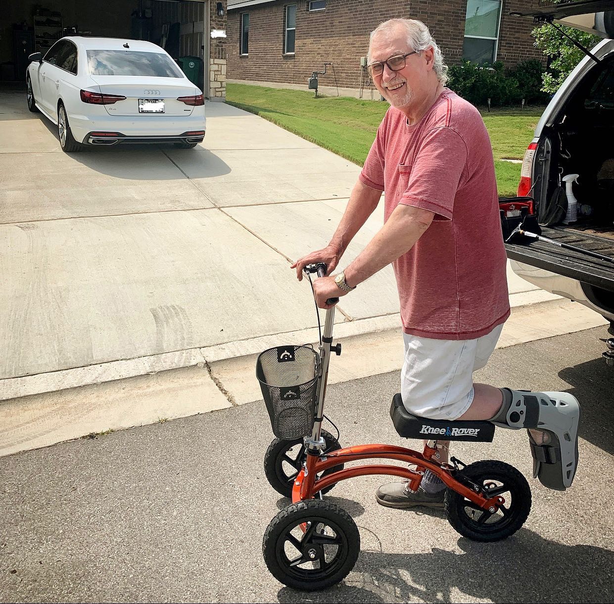 It was a pleasure Keith! Glad we could help.
Falls are never fun. We help you back on your feet. Call, text, email or fax to schedule delivery.
#austinkneescooter #kneescooter #smartupgrade
512-598-1411
www.austinkneescooter.com