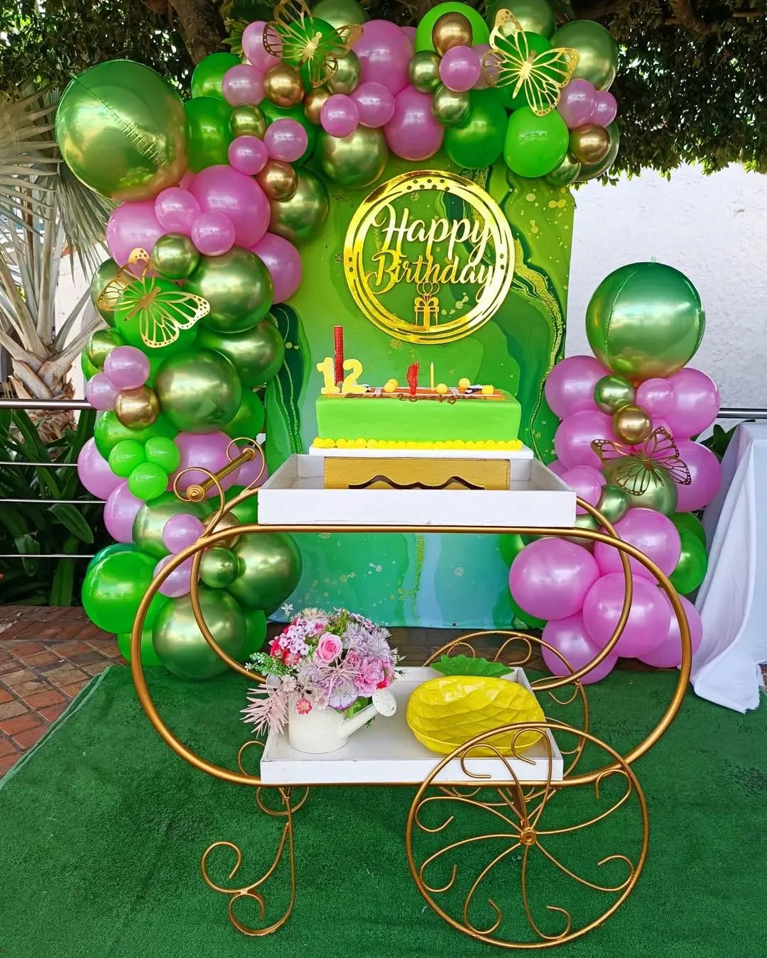 #balloondecorideas
Beautiful bright colored balloons!!
.
.
.
.
.
.
.
.
.
.
.
decor by @decoracion_de_eventos_gabriela
#balloons #balloonistics #balloondecor #balloondecoration #birthday #balloonart #eventstyle #eventplanner #styledevents #styledparty #party #kidsparty #kidspartyideas #birthday #birthdayparty #bridalshower #christening #balloons #balloongarland #valentinesday #partyinspiration #partyinspo #babyshower #partystyle #1stbirthday #celebration #partyballoons #partystyling #weddingballoons #balloonistics