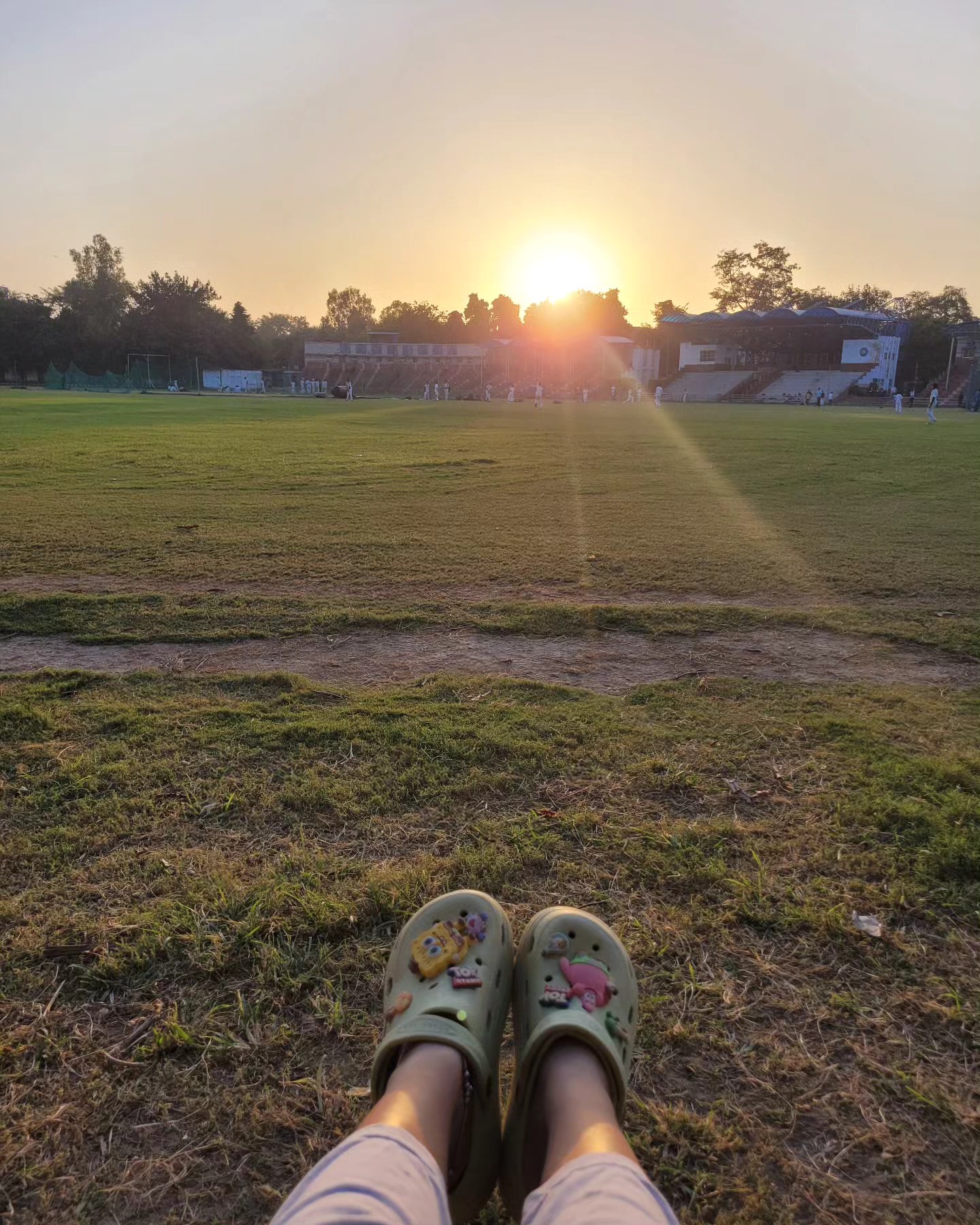Soaking in the evening ☀️
#queridazindagi #rawphotography #rawphotographers #naturephotography #naturelovers