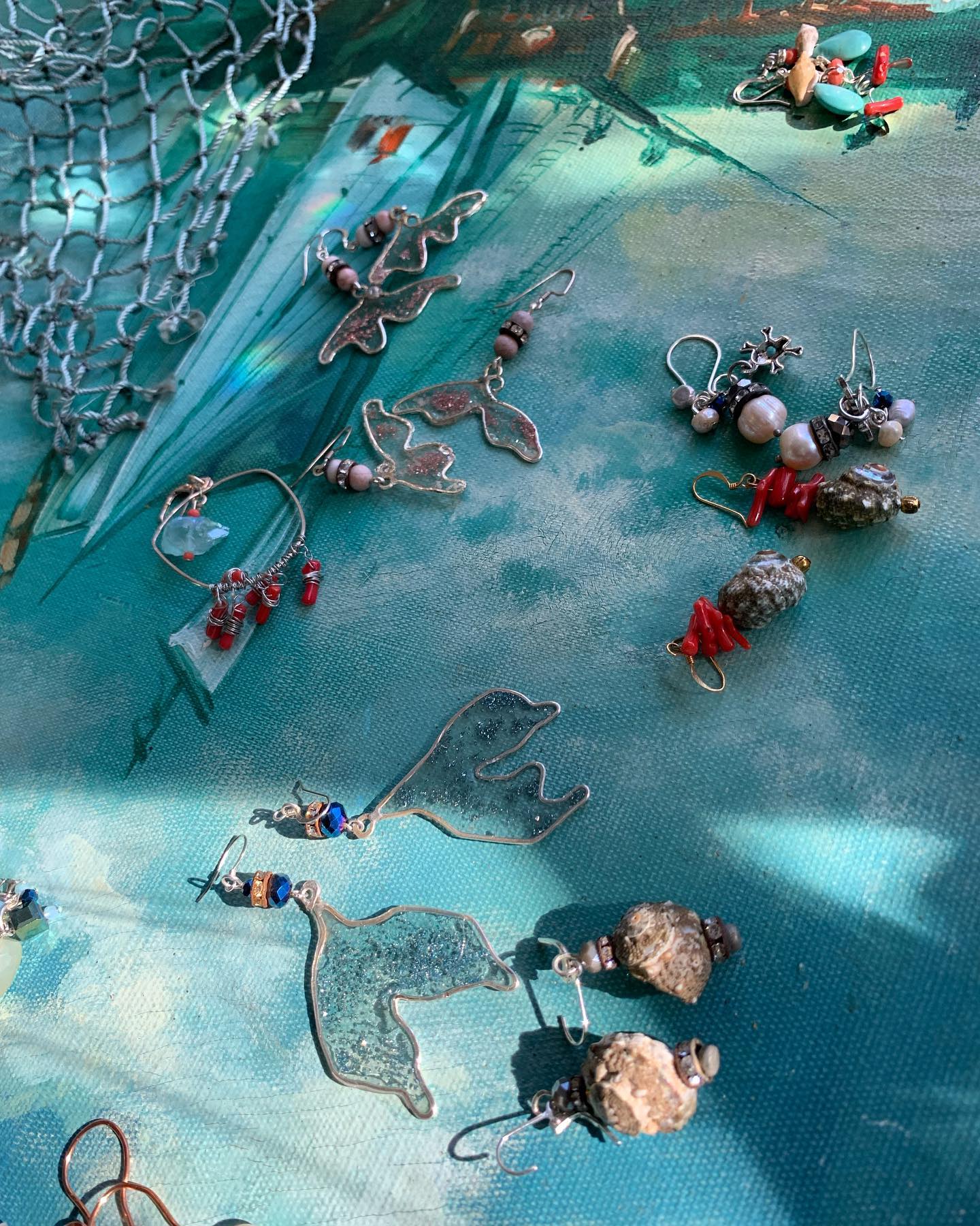 Lots of new handmade earring listings are going up on our Etsy Store today https://www.etsy.com/shop/MiskatonicMermaids