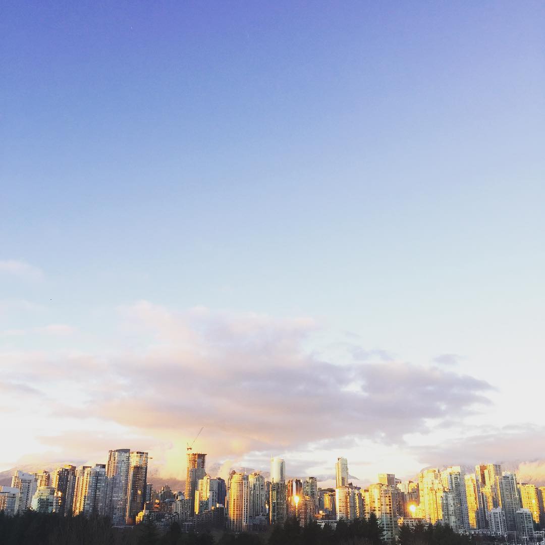 2016 was a WILD ride for real estate in Vancouver. Cheers to a new year - All the best in 2017!
#vancouver #vancity #downtownvancouver #vancityvibe #vancouvercanada #cityofvancouver #yaletown #coalharbour #gastown #westend #fairview #kitsilano #mountpleasant #southgranville #eastvan #northvan #westvan #highrise #skyline #vancouverrealtor #realestate #home #vancouverisawesome #yvr #vanRE #NYE #REALTORĀ®