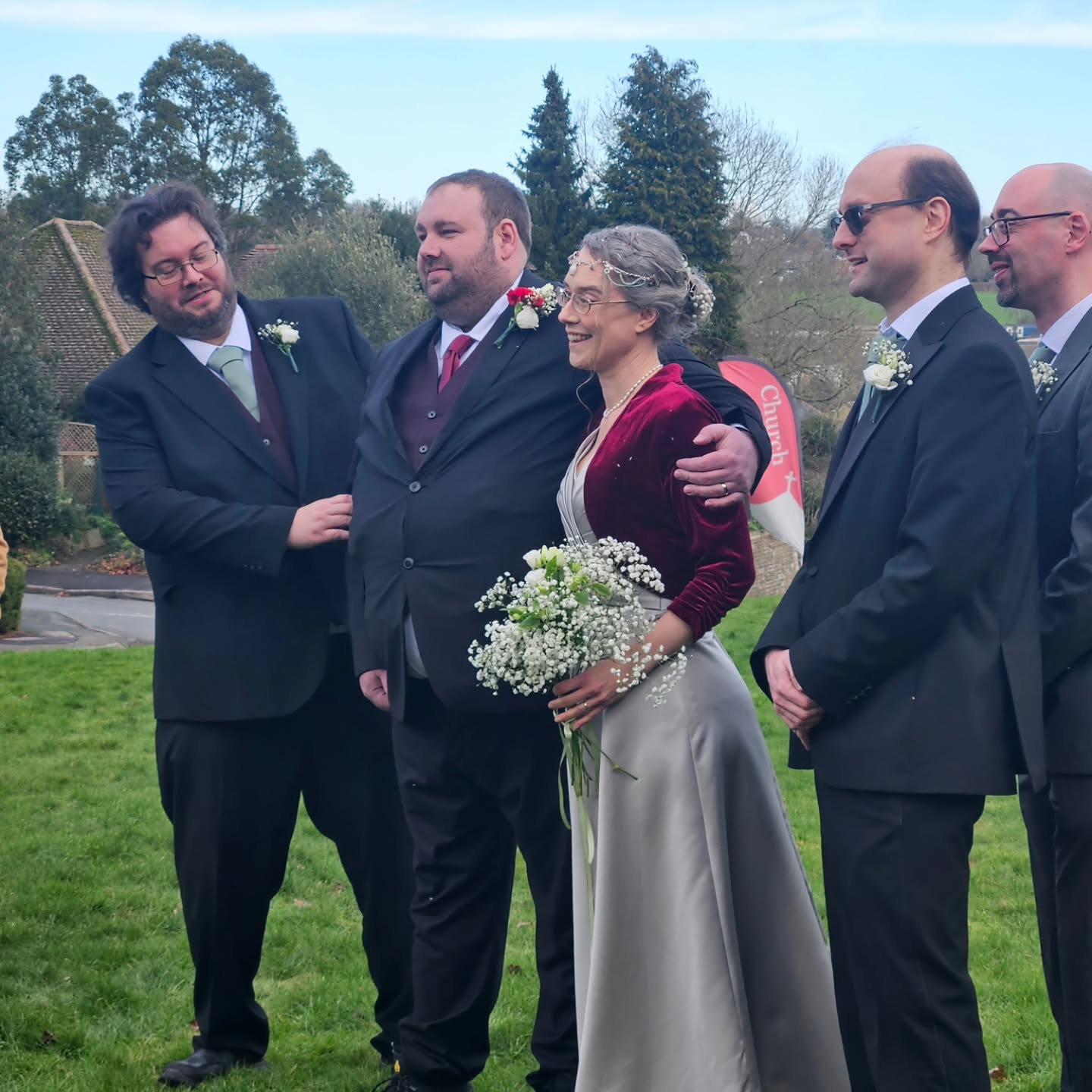 Here's just a few of my favourite photos taken yesterday at my brother's wedding 🥰💒