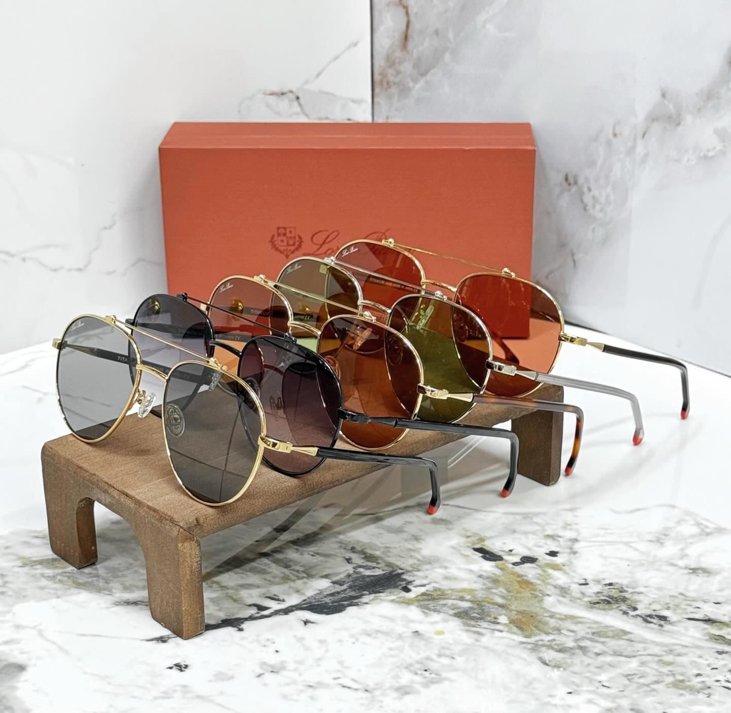 Style in every shade🕶
Price: 370 AED | 37 OMR
📲Connect with us on WhatsApp: +971 55 802 4978
🛍️Browse now: www.amirashop.net
With love, Amira Shop🩷