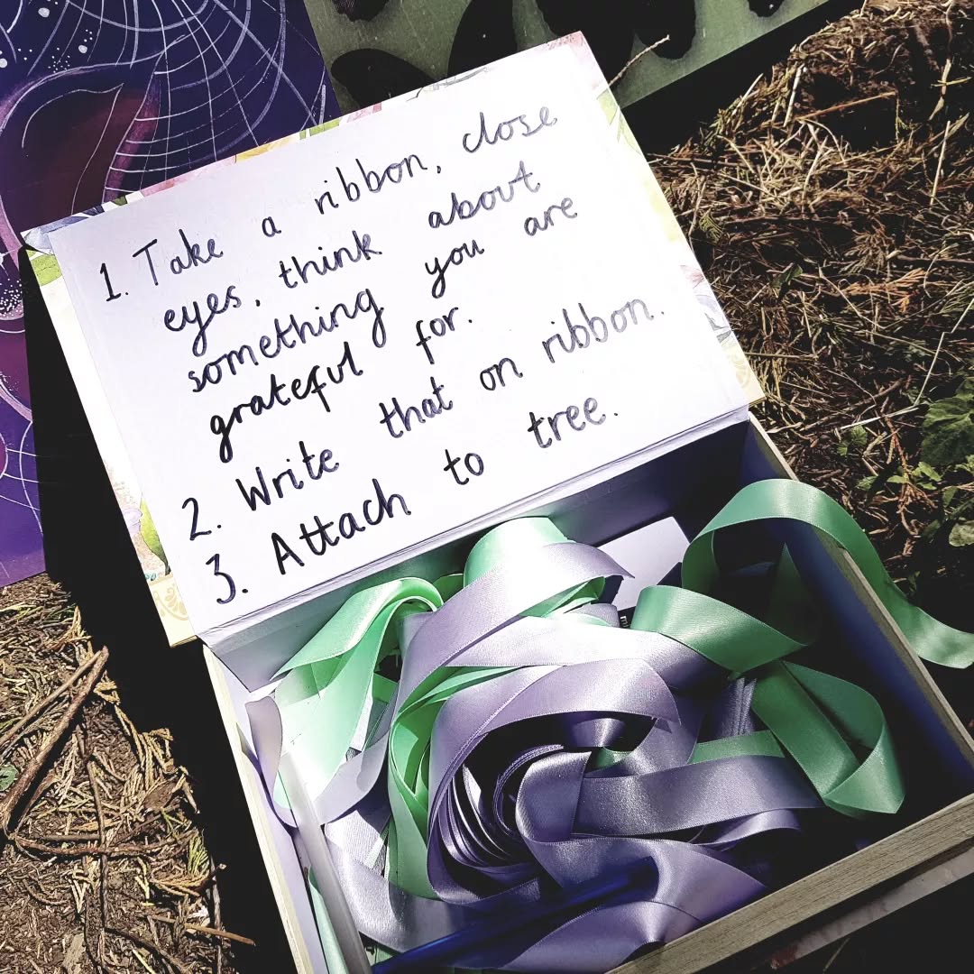 ๐ Spotted while doing my pop-up holistic therapy " thing " at #belpergoesgreen festival last weekend .. Nice!! ๐