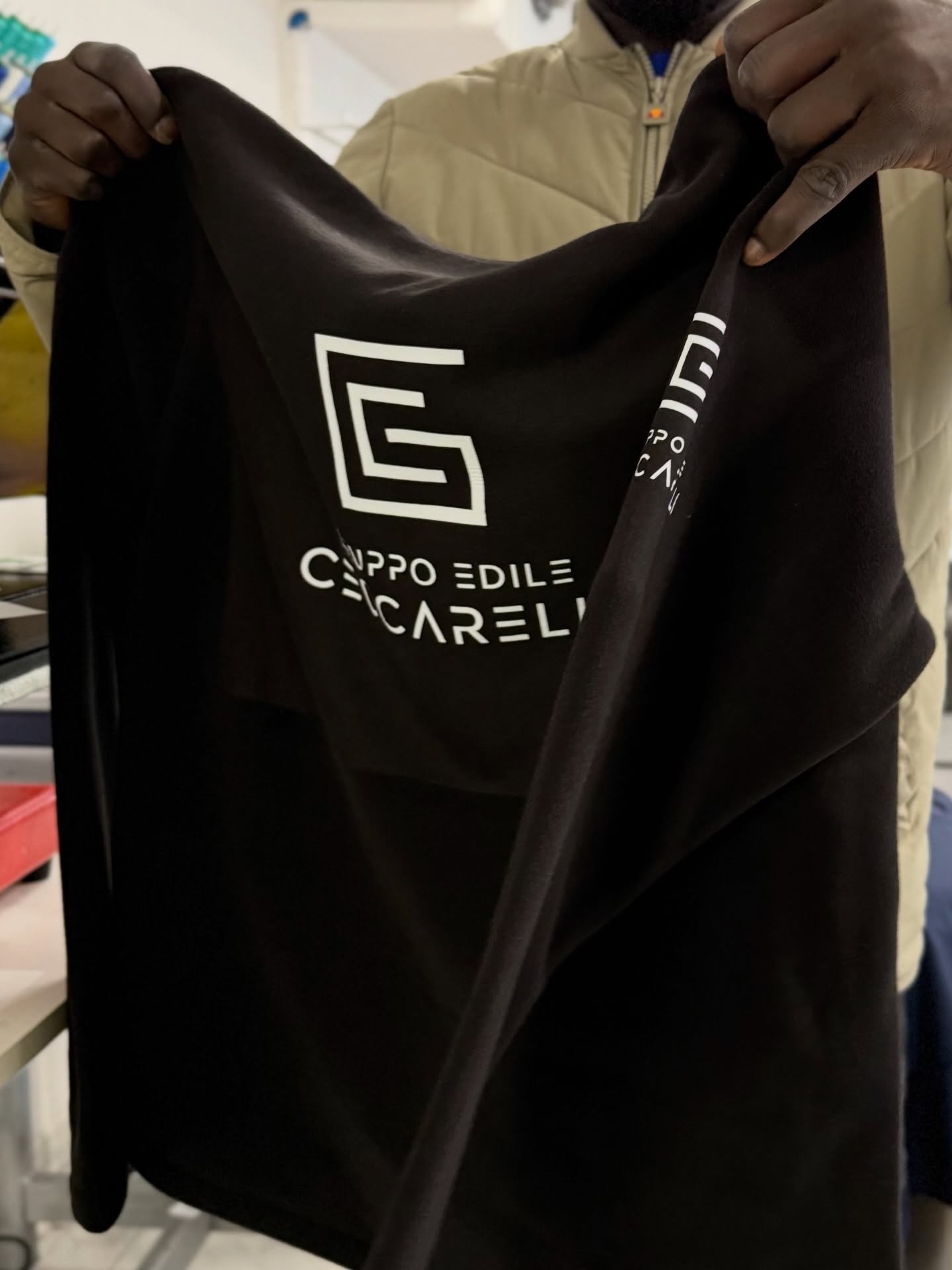 Per chi teme il freddo!
Calda, comoda e personalizzabile.
Ideale per chi lavora all’aperto o in ambienti freddi.
Ci trovi a Viterbo, in Via della Meccanica 6.
📞 0761 174 0574 – www.teamwearshop.it
#TeamWear #Viterbo