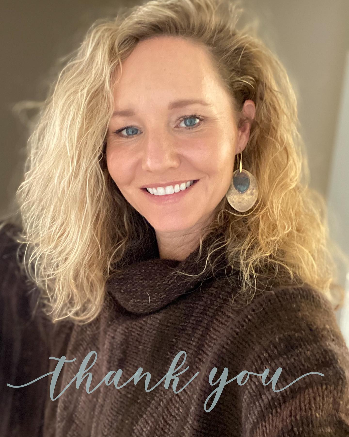 //Small Business Saturday//
I never really planned on owning a business… let alone THREE of them! 😜
The amazing thing is, as different as they all are, they all also blend together quite nicely.
Blazer Farm was the original… “A place for hope and healing.” I wanted to create a space that was different. A place where people and horses could come, take a breath, and take in the beauty of God’s creation. My desire was (and is) for anyone (human or animal) who steps foot on the farm to experience healing on a physical, mental, and emotional level. I believe feeing safe is the first step to feeling love, and feeling love is the first step to true growth and healing. I pray Blazer Farm will always be that for anyone who needs it.
Continued in comments…