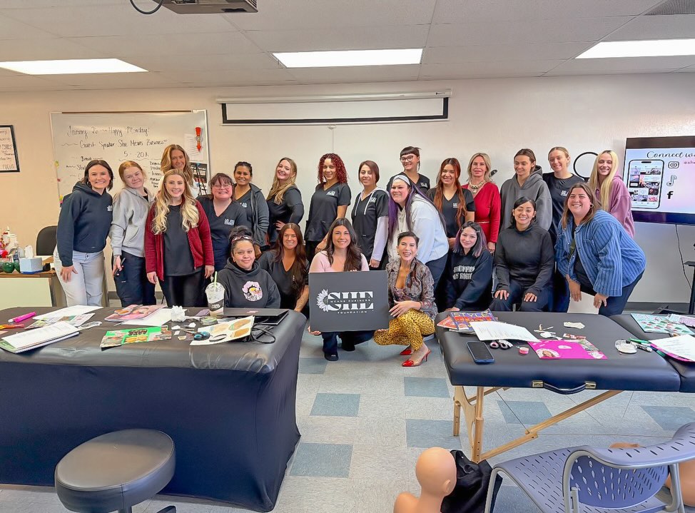 when the vision is clear, the next move is easy 💼✨
morning session at Milan Institute with SMB focused on what comes after graduation —
from building clientele to taking real steps toward business ownership for future estheticians.
#smb #northernnevada #nonprofit #youngwomeninbusiness #501c3 nonprofit