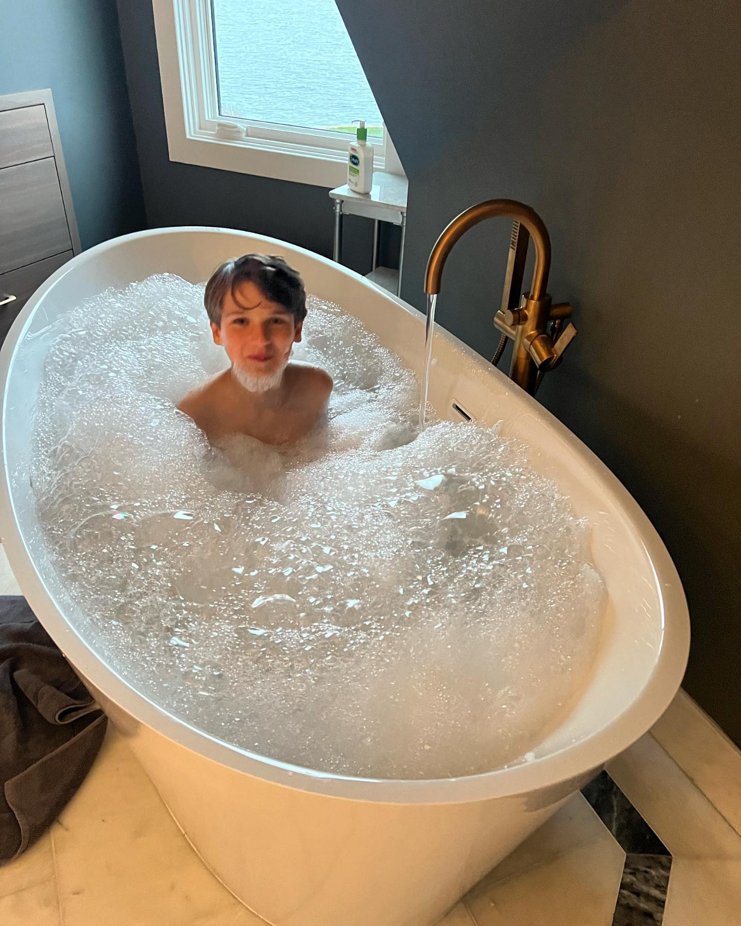 We’ve got one happy customer! 🛁
#simmonsquality #customhomes #coastalconstruction #bathroomremodel