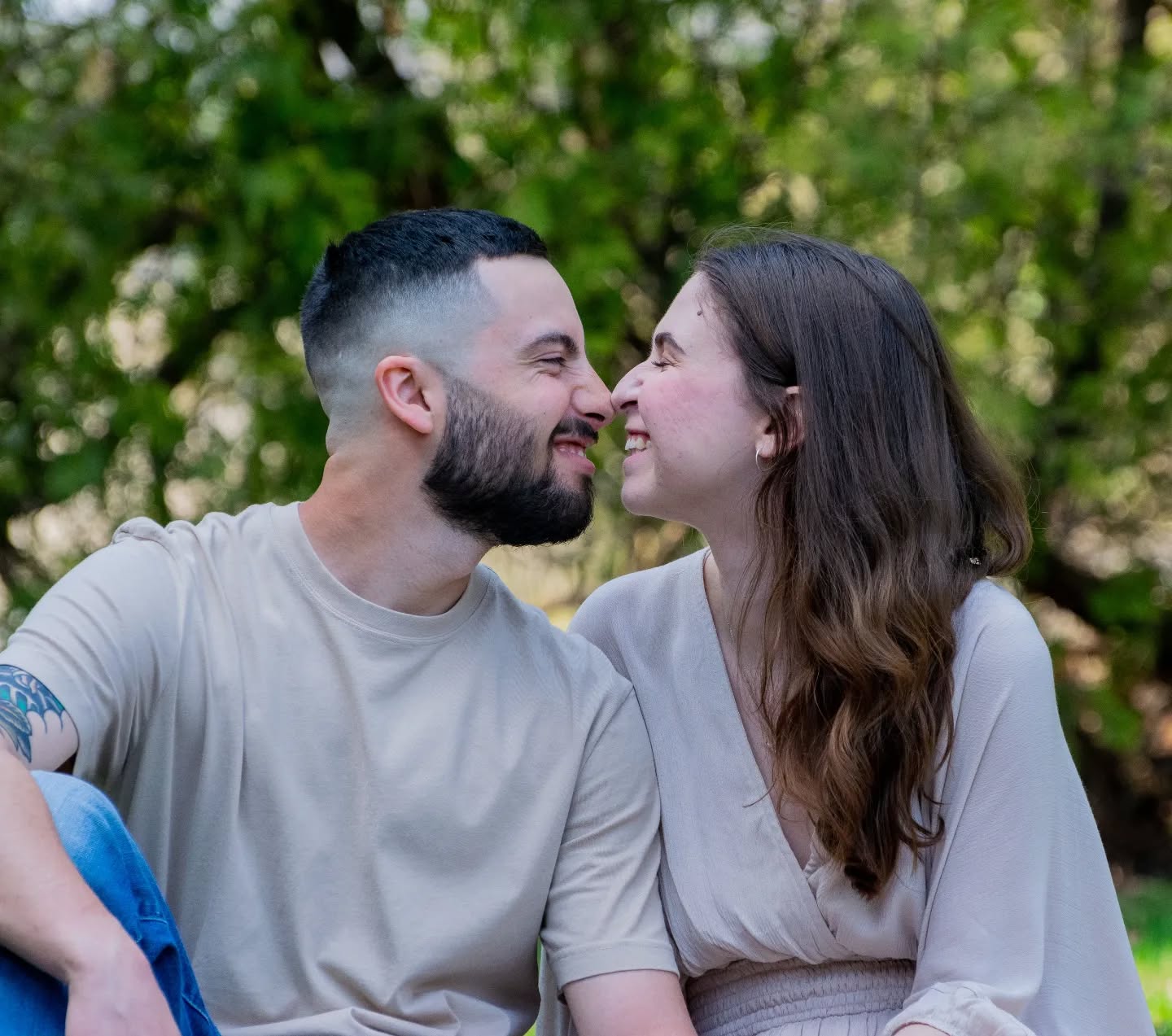 #engagementshoot #engaged #springhassprung #photography #torontophotographer #gtaphotographer #shesaidyes