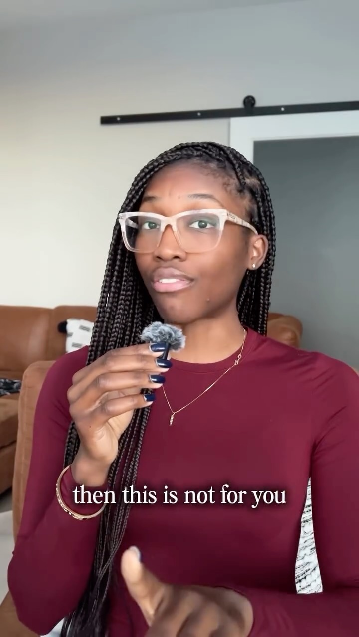 Thoughts are just data…not truth.
When your thoughts are running a story that doesn’t align with who you want to be or what you’re working towards then it’s up to you to disrupt the cycle.
No motivation or discipline hack will ever stop the cycle.
But curiosity does.
Honesty does.
Stillness does.
• Investigate: get curious about the thought.
Bring out the 5Ws: What’s happening around me when this thought shows up? Where am I putting pressure on myself or resisting? Who may have influenced this belief?
• Give grace: forgive yourself for the internal battle.
This is the most important step. You’re the only one who lives with your inner world every day. You get to choose whether that’s a lifetime of self-criticism or a lifetime of self-compassion for being human.
• Act: take action that moves you closer to your values.
When you act from calm and abundance rather than fear or scarcity, you create proof that you can show up even when things feel challenging.
If you need support working through your thoughts, DM me and we’ll sort it out together 🩷