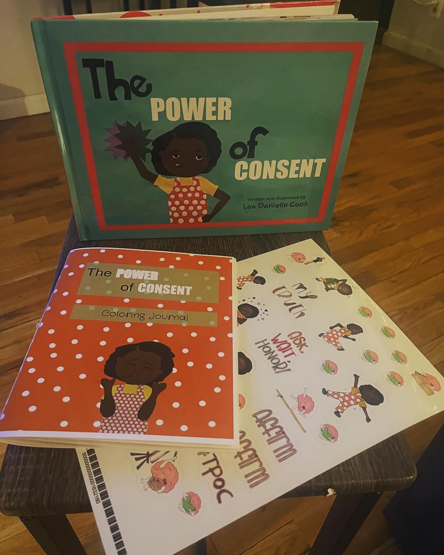 OMG! Did I just hear you think, “I wish I had a great gift to give.” I CAN HELP! Gift a Book Package to a kid (or yourself) this giving season!
Book Package includes:
•copy of TPoC
•12 page limited edition Coloring Journal
•34 TPoC Stickers
•complimentary wrapping upon request
Click link in bio to purchase!
#TPoC #consent #permission #respect #love #community #power #empower #knowyourpower #affirm #give #giving #yourtruth