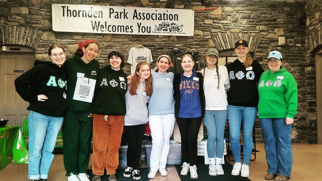 @apocuse Thornden Park LOVES you!
Thank you for all the incredible volunteer work making the Chili Bowl Festival a wildly successful event. Your service keeps Thornden Park beautiful and green for the whole community!
#APO #amazing #thorndenpark