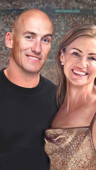 14 years today.
Coach, mentor, tactical police officer, brother, friend, uncle, son, husband and the role he was most proud of, Dad.
Your achievements and life, leave behind an incredible legacy that those of us remaining are inspired by every day.