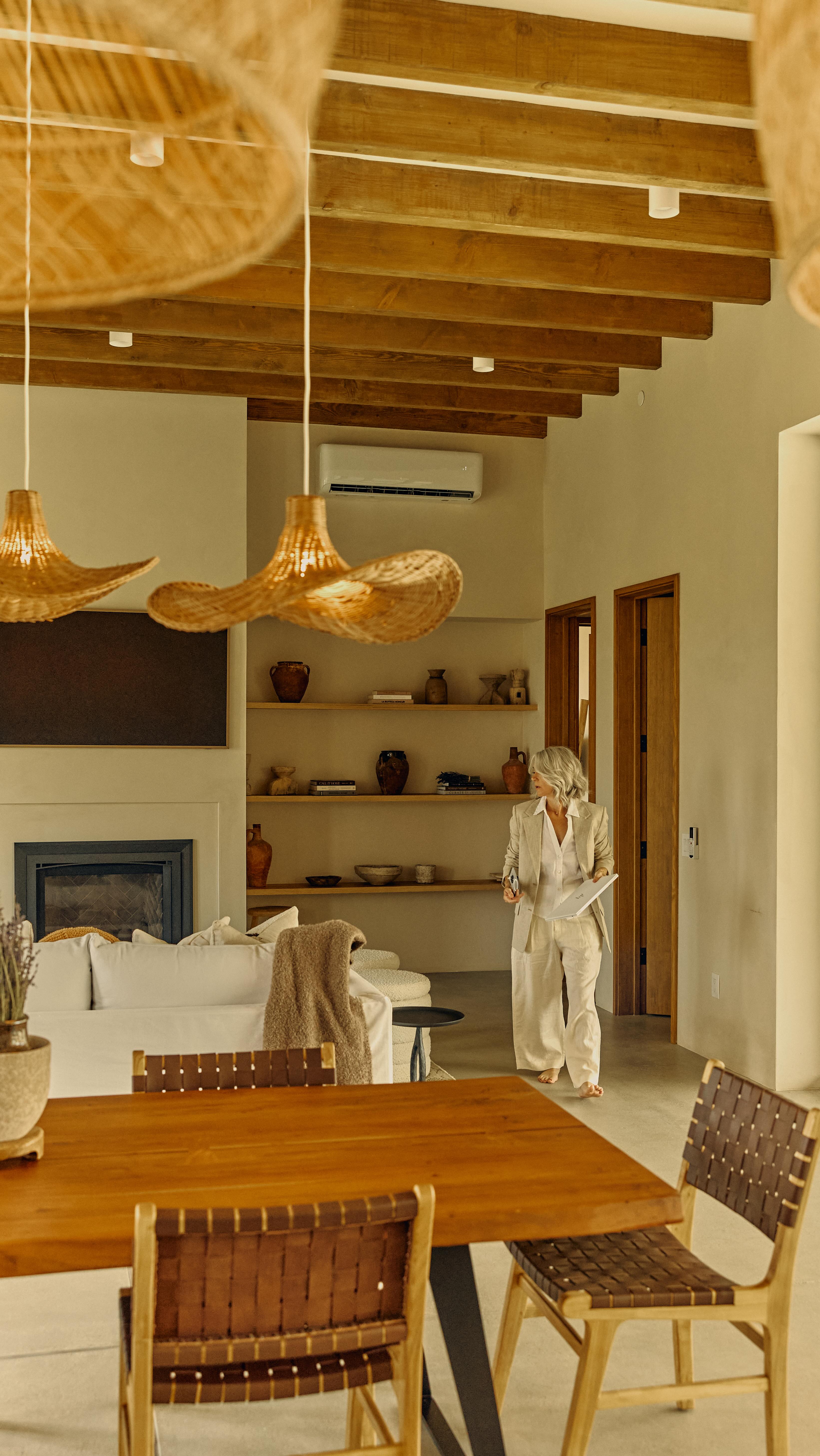 This one’s for the moments when you want to feel considered.
Cover Photo: @victoriaposhphotography
#hosting #propertymanagement #desertvacation #investmentproperty #joshuatreevacationrentals