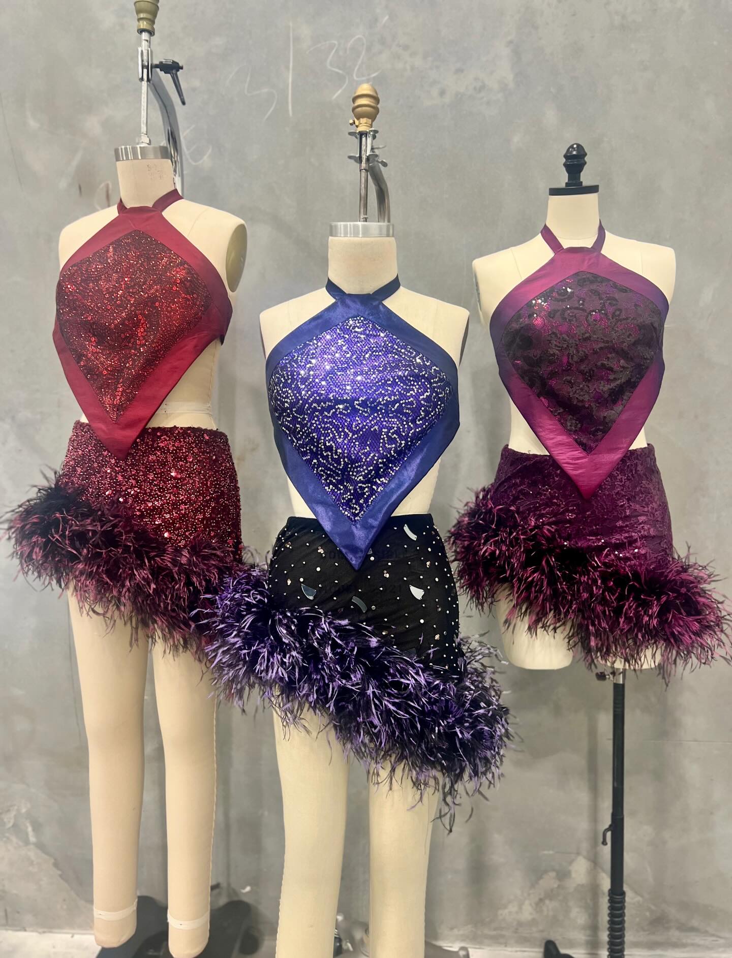 It’s the bird girls!