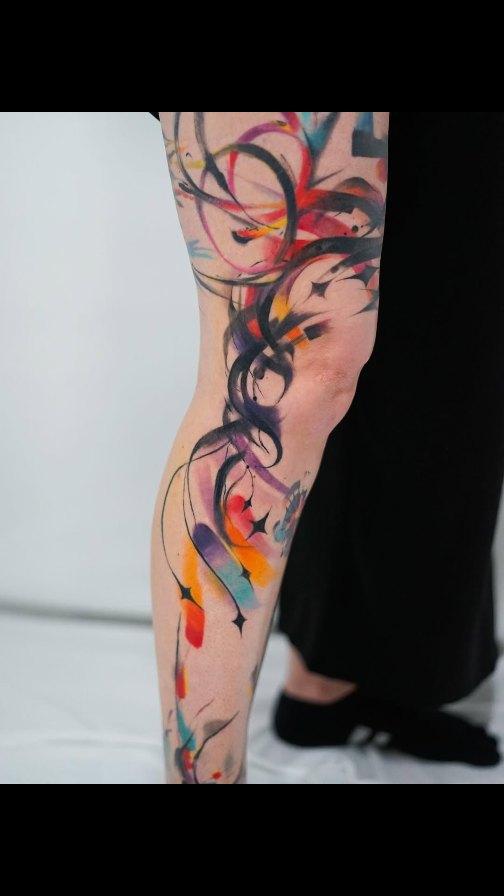 @hansserpatattoo is a visionary tattoo artist and painter, renowned for his expertise in crafting abstract tattoos that embody the essence of conceptual art. Book a consultation with him at TheManorTattoo.com if you are looking for something special and unique.
Photos and video by @narrowroadphotos
Find him @raventhorn.manor.tattoo