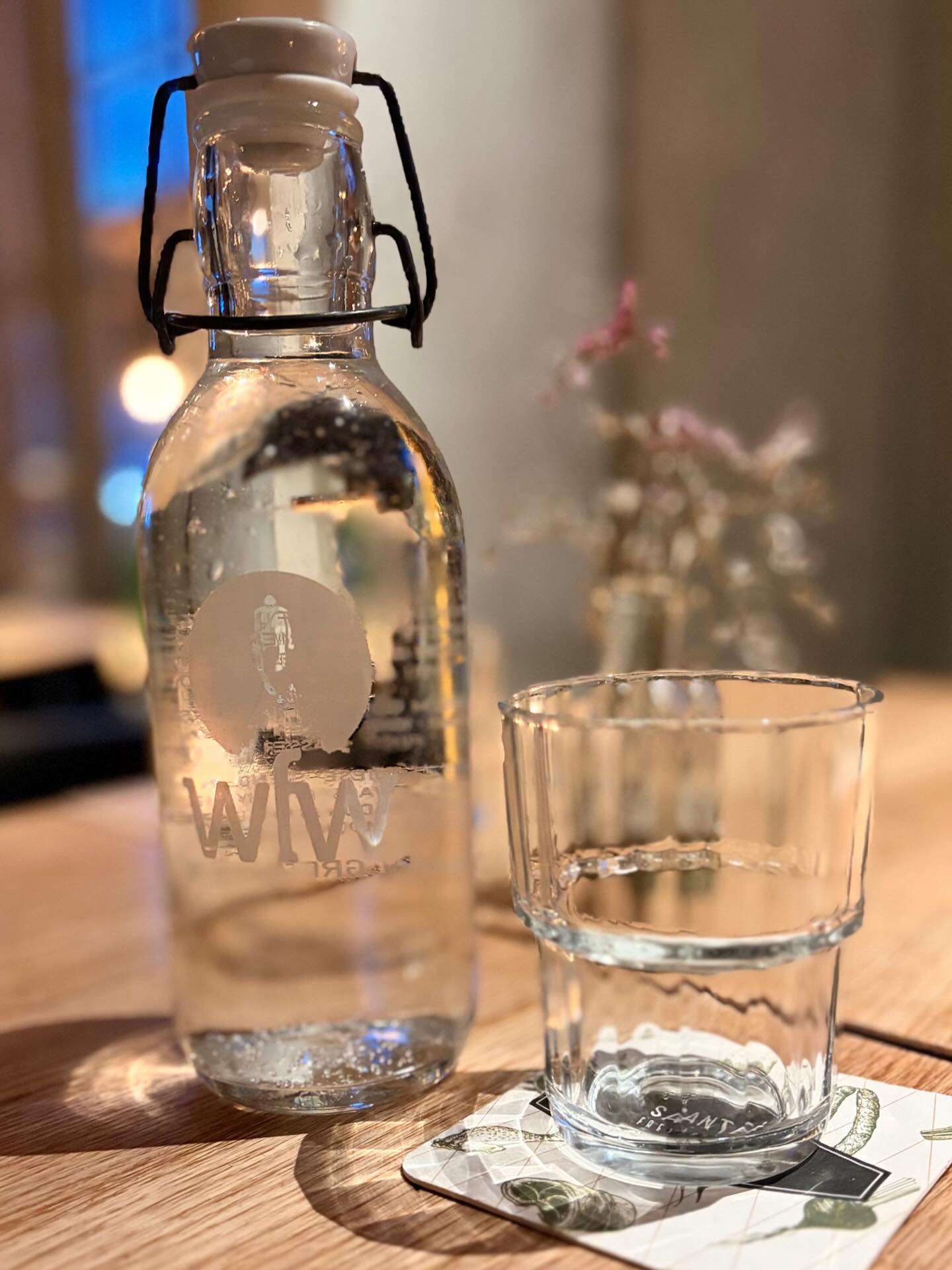 Partner
💧Gemeinsam mit @wfw_official setzen wir uns für einen fairen und zukunftsfähigen Umgang mit der wertvollen Ressource Wasser ein! 💪💙
Als offizieller WASSER FÜR WASSER-Partnerbetrieb führen wir ausschliesslich Leitungswasser auf unserer Karte und unterstützen die Umsetzung von Wasser-, Hygiene- und Bildungsprogrammen in Mosambik, Sambia und der Schweiz🌿!
Wasser trinken in der Freibank lohnt sich doppelt!💪
#freibankbern #wfw #wasserfürwasser #partnerschaft #drinklocal