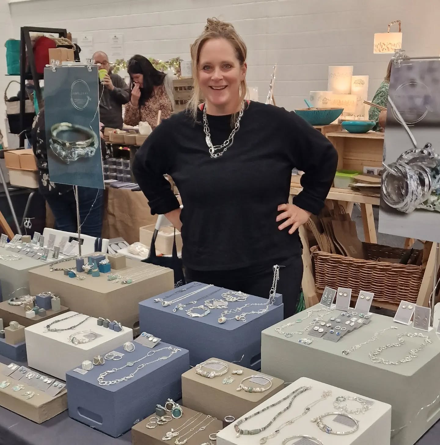 Last day at the phenomenal @makerscornwall event at Tremough Campus- so good to get out and do a face to face again- thank you everyone who has come to see me so far- 10 til 3 today. My 1st show in 11 years.... #handmade #makerscornwallchristmasfair2023 #Cornwall #jeweller #coffee