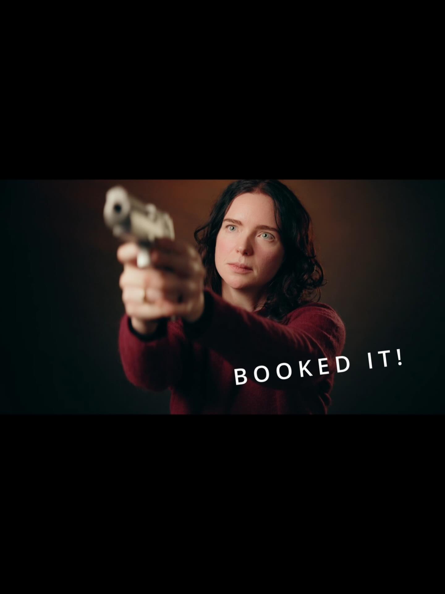 Congrats to @catherinedeevy for landing this one! Brilliant session 🔫💫🎥
#selftape #selftapeuk #bookedit #casting #filming