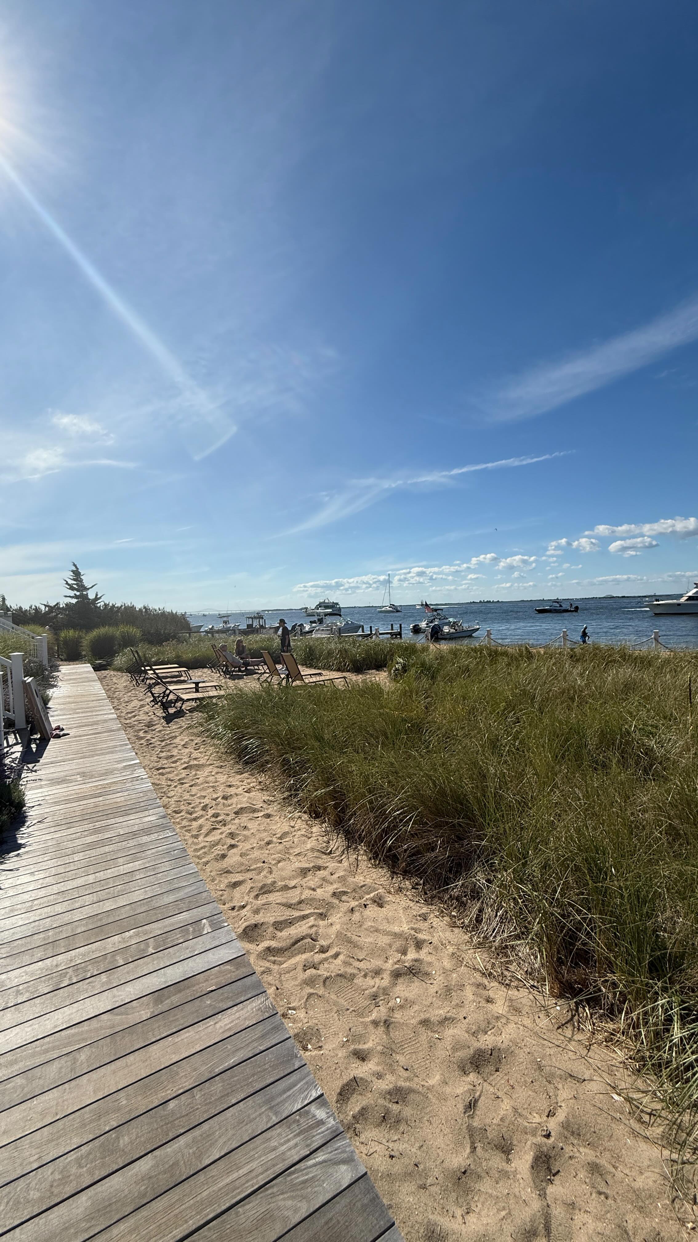 TODAY ONLY ‼️ Use promo code for special snowy Sunday rates!
Use The promo code: Snowysunday2026 on our website https://www.fireislandboatel.com
Winter outside. Summer on the calendar! ❄️☀️📆
**RESTRICTIONS: Can not be combined with any other promotions, discounts, previous and/or existing reservation or credits.