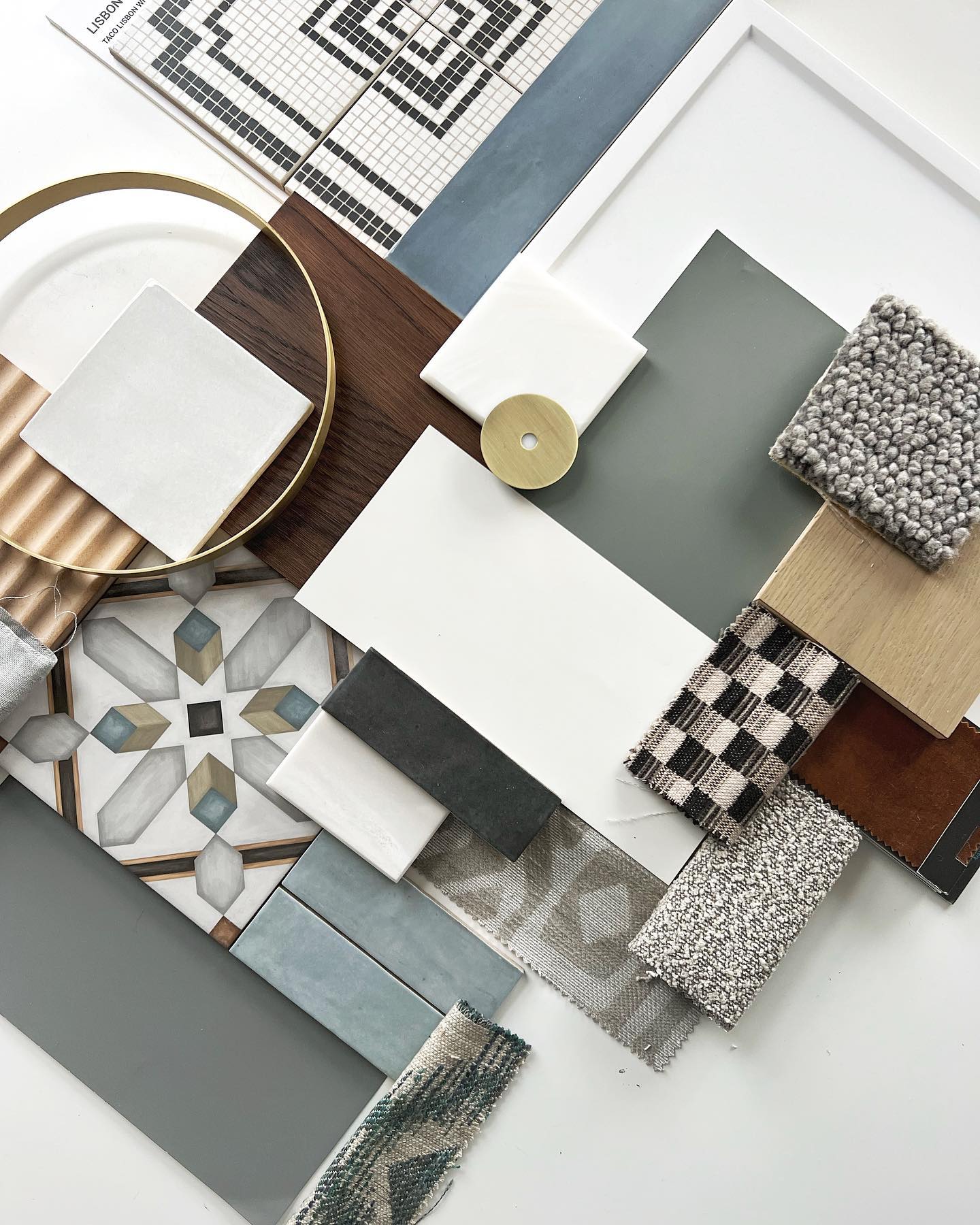 Each of our clients come to us with their own ideas and style.
Part of our initial process is to take onboard their likes + dislikes and then provide them with material & product options that they would possibly never have considered. Essentially, we just nudge them slightly outside of their comfort zone…
We love creating cohesive concepts with carefully considered colours, textures and materials. Looking forward to seeing this new reno project come to life 👌🏼
#flatlay #ttdproject #renovation #interiordesign #interiors #artdecointerior #interiorconcept