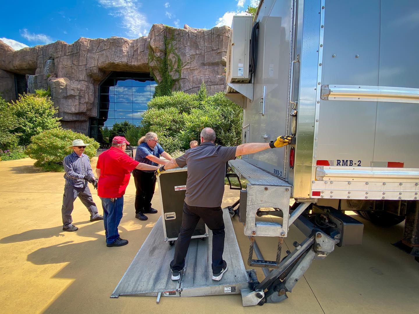 Head ‘‘em out…