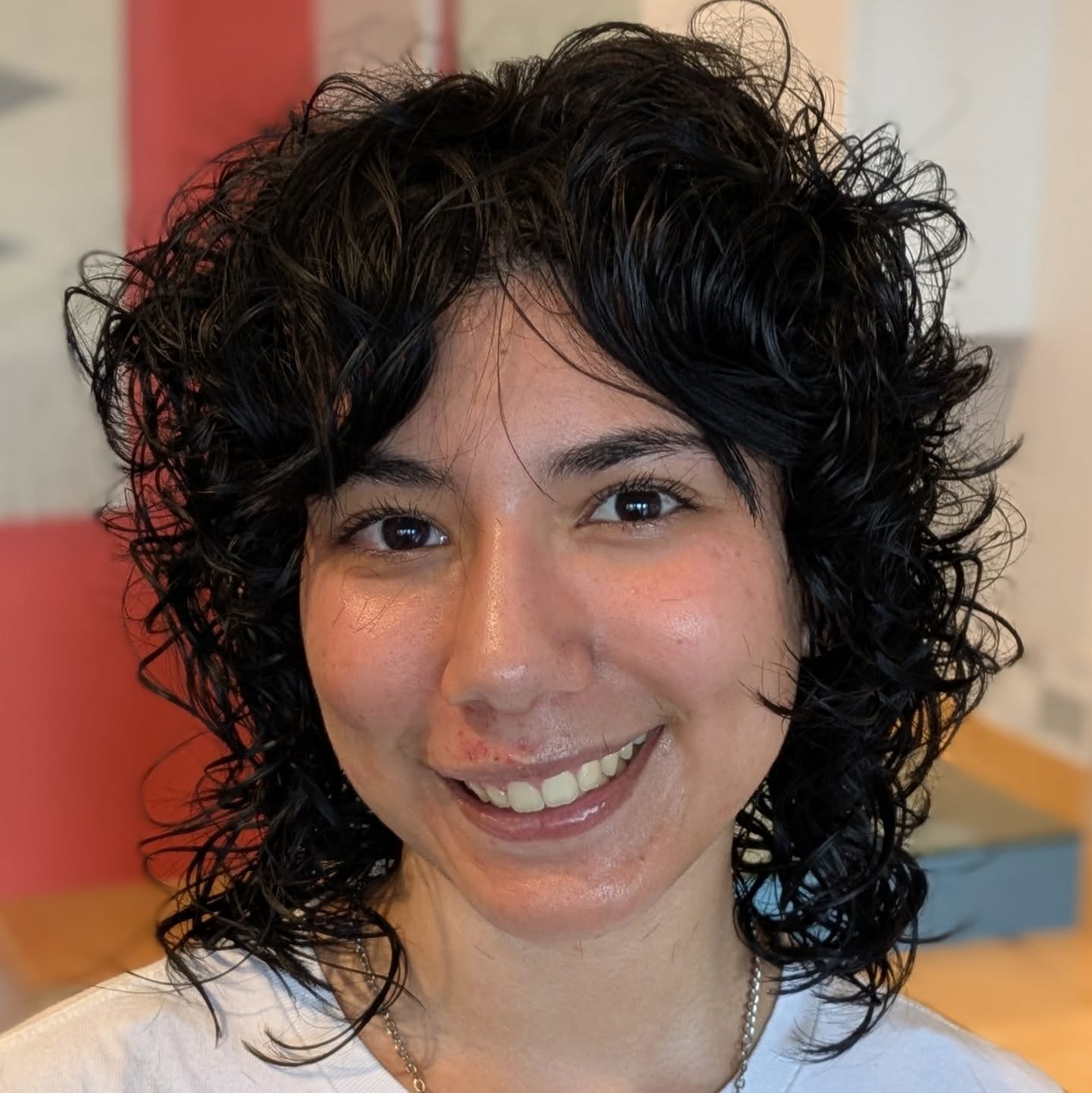 This pretty girl with her new #wolfcut @angelica_29mc haircut by @hairondisplay
.
.
.
.
.
#curlycut #wolfhaircut #shaghaircut #shaghaircut