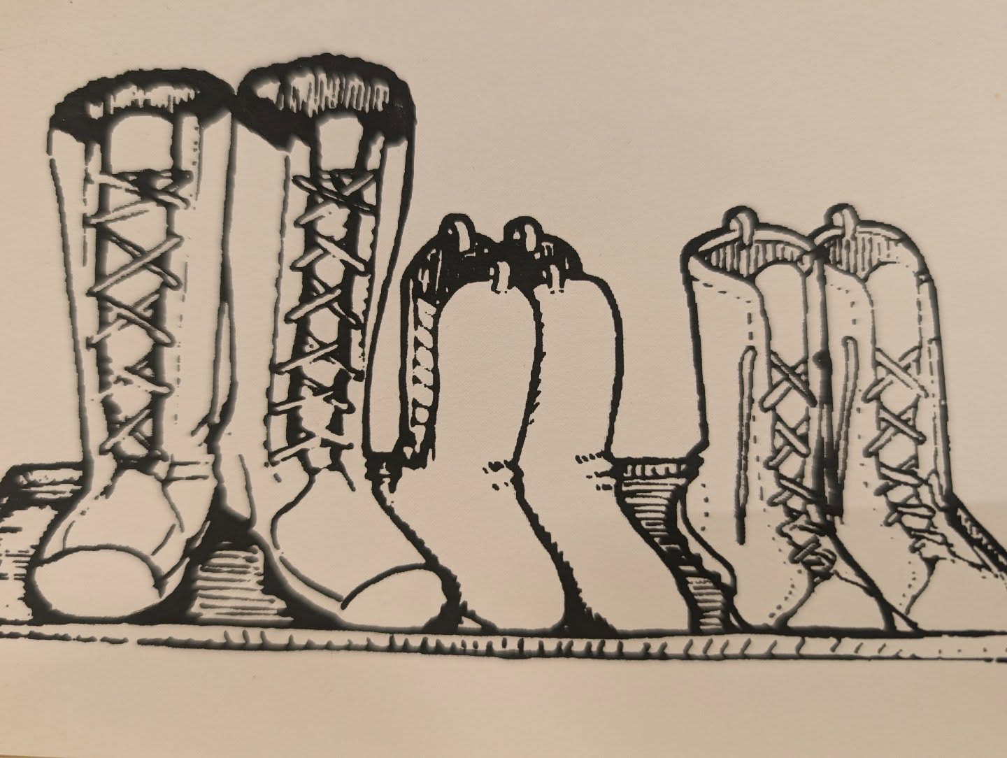 It's another snow day out there, and any programming planned for the studio has been cancelled. So this is just us wishing everyone safety and warmth (and good winter boots) on a day like today.
Not everyone has a good option for warmth and safety, so if you can help out organizations like @torontoindigenousharmreduction and @regenbrampton for the good work they do to keep people safe in Toronto and Brampton, where inPrint is from, please take a look at their profiles.
Stay warm!!
ID: a screen print in black ink on white paper containing a line drawing of three pairs of winter boots on a mat. Work by @micamicare