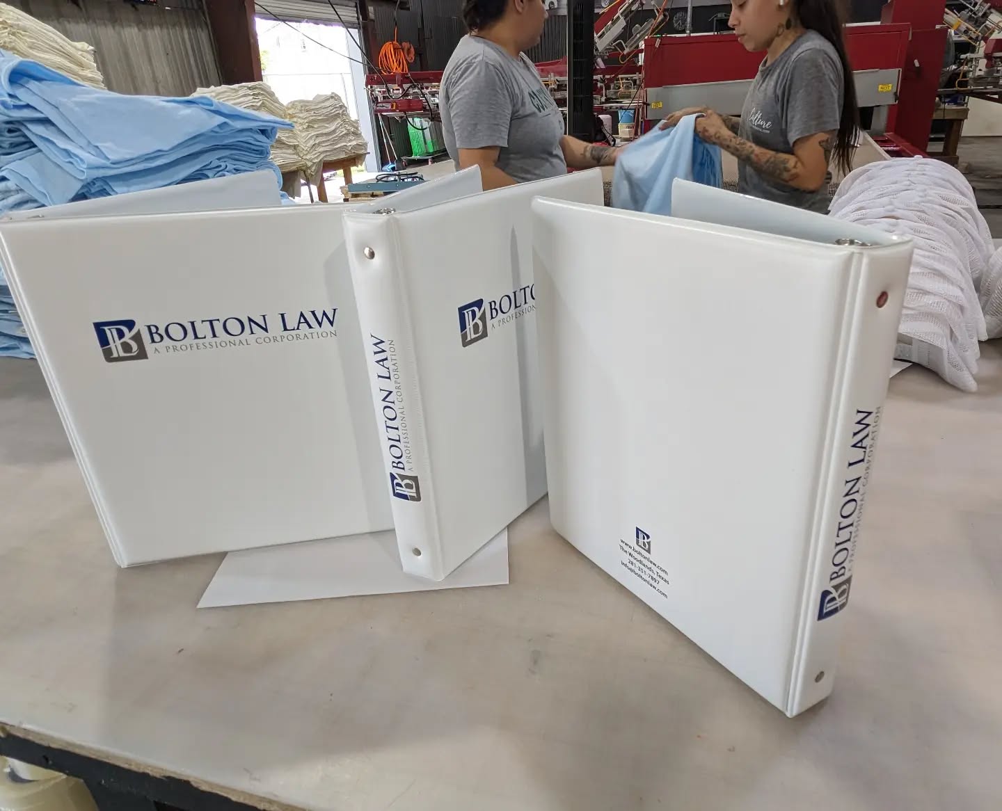 full color, three locations, padded binders, interior has pockets!
#cultureapparelstudio #cultureafterdark #educationalmaterials #promotionalproducts #lawfirm