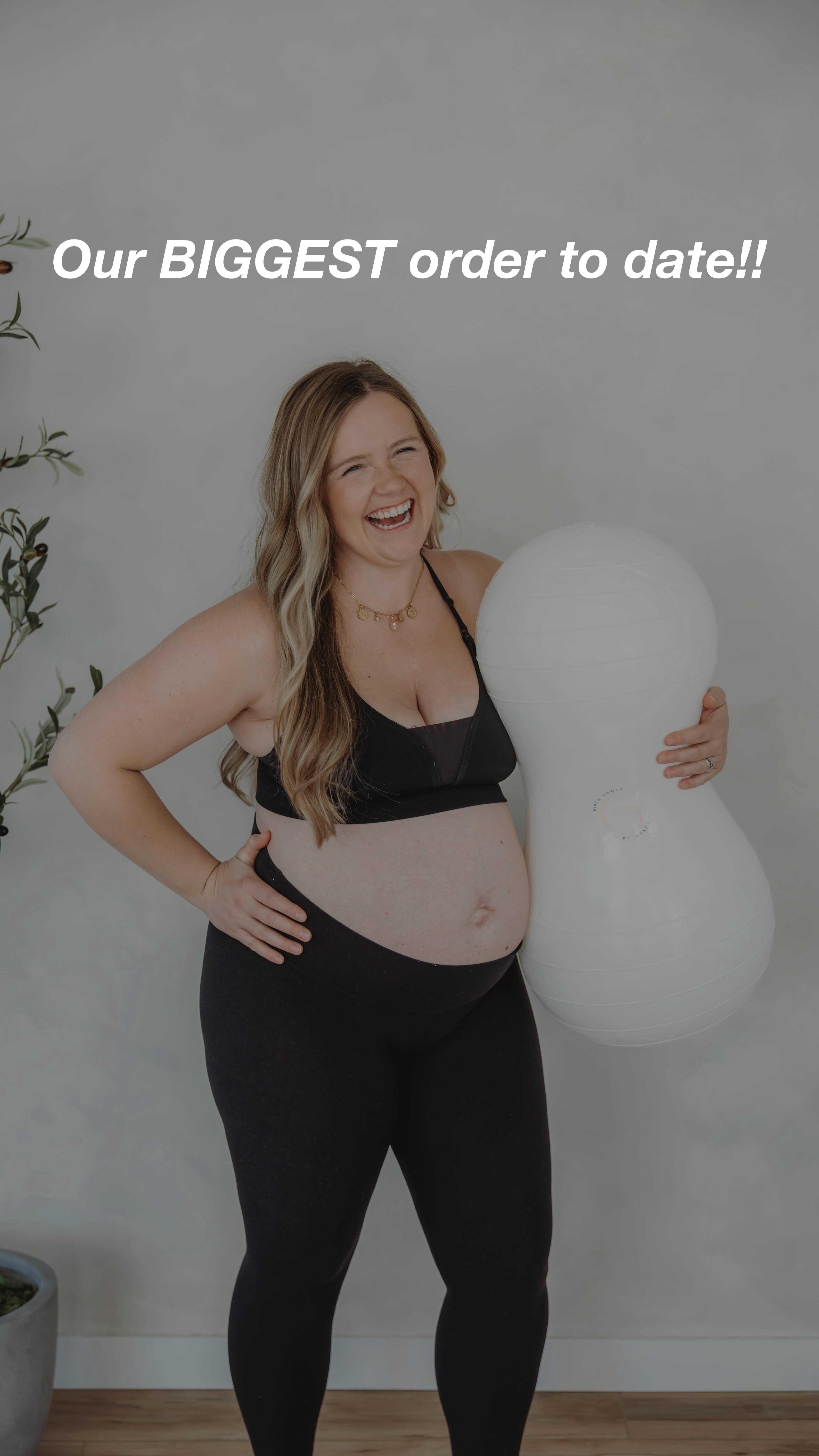 LET’S GO PEANUT BALLS 🤩🤩
20 are going to a beautiful home somewhere and I’m so excited, as a small business this is HUGE!!
Designed by @yourdoulagrace with so many features in mind ⬇️
📍 grippy texture to ensure blankets and heavy epidural legs don’t slip off!
📍 easy inflatable for small or tall birthers!
📍 comes with a tiny & quiet air pump for easy transportation to and from or storage long term!
Looking for birth supplies like Ivory birth pools? Birth balls and labour combs?
Birthpoolsbygrace.com
And some products left on Amazon before we revert putting money back into our own pockets in this economy 😘
#peanutball #birthball #canadianbusiness #smallbusiness #birthdoula