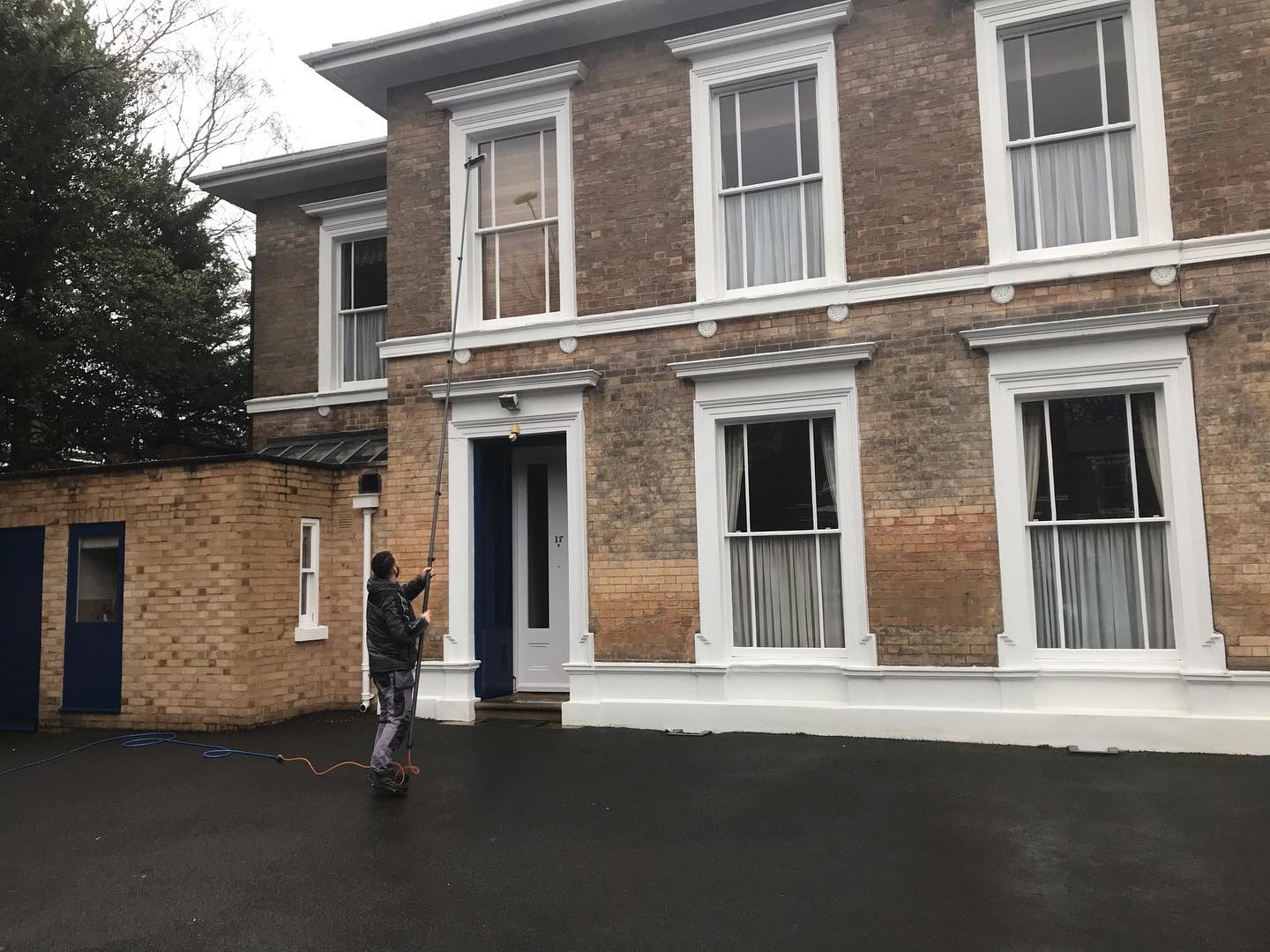 Are you looking for a proven professional window cleaner who won’t let you down?
✨If so feel free to get in touch today..✨
📍Birmingham + Walsall 📍
⭐️Professional ⭐️Quality ⭐️ Reliable ⭐️
✨Over 10 Years Experience✨
🏡Residential + Commercial 🏢
🌏 www.adam-bartlett.co.uk
📧 info@adam-bartlett.co.uk
📞 07760713218
#windowcleaners #windowcleaning #commercial #residential #birmingham #walsall #birminghamlife #walsalllife #walsallwindowcleaner #birminghamwindowcleaner #shoplocal #supportsmallbusiness #supportlocal #businesstobusiness