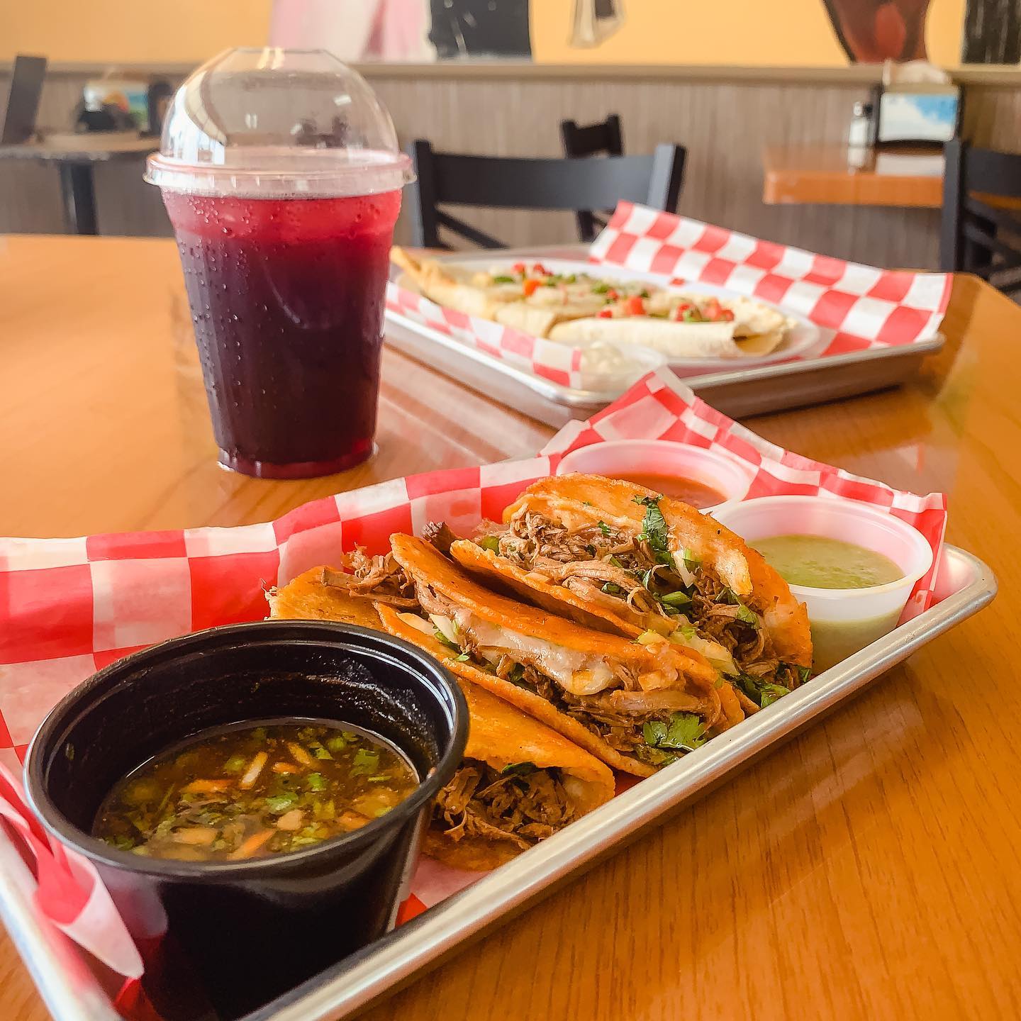 As tropical storm Elsa passes, please stay safe! Our quesabirria tacos and aguas frescas are the perfect combo for a rainy day 🙌🏼
Text 'EMANUEL2GO' to 33733 for $2 off your first online order 🤳
https://www.taqueriaemanuel.com
______________________________________
Mientras pasa la tormenta tropical Elsa, ¡manténgase a salvo! Nuestros tacos quesabirria y aguas frescas son la combinación perfecta para un día lluvioso 🙌🏼
Envía 'EMANUEL2GO' al 33733 y obtén $2 de descuento en tu primer pedido 🤳
https://www.taqueriaemanuel.com